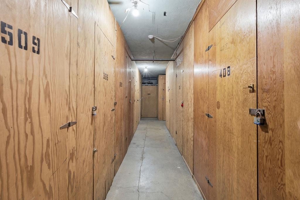 704 W 6th Ave - Photo 29