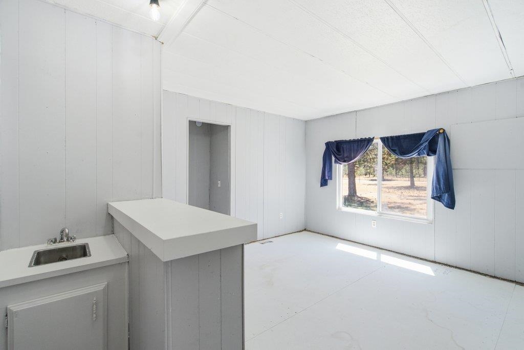 7754 Samuel St - Photo 15