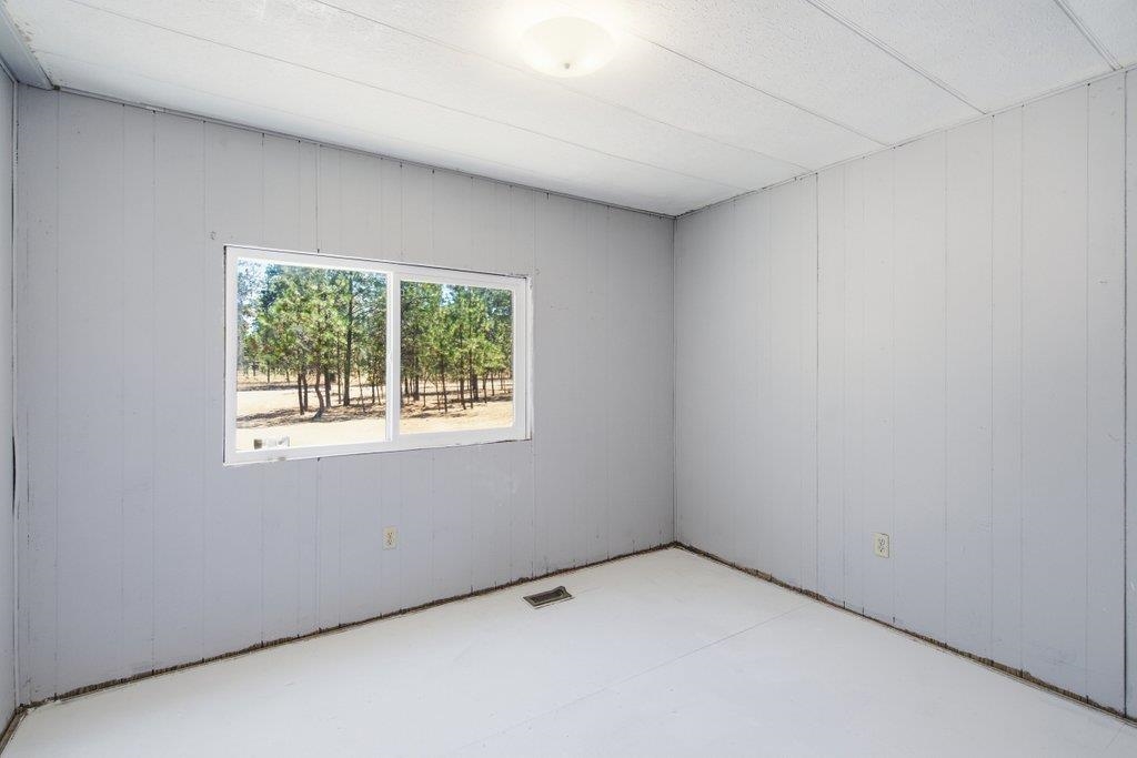 7754 Samuel St - Photo 17