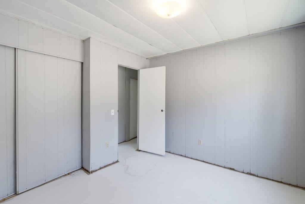 7754 Samuel St - Photo 18
