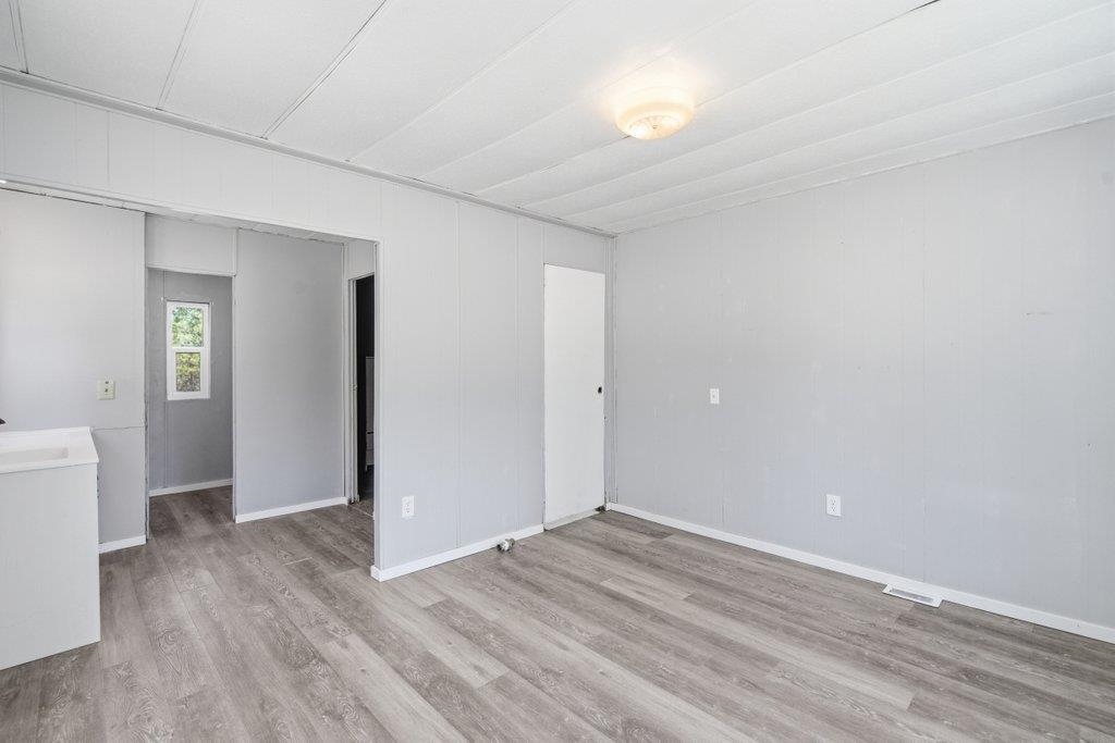 7754 Samuel St - Photo 25