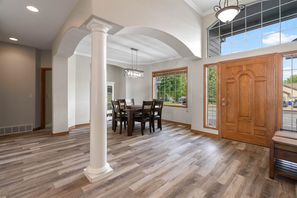 17110 E Daybreak Ln - Photo 3