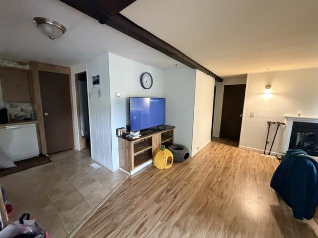 3420 N Mckee St - Photo 3