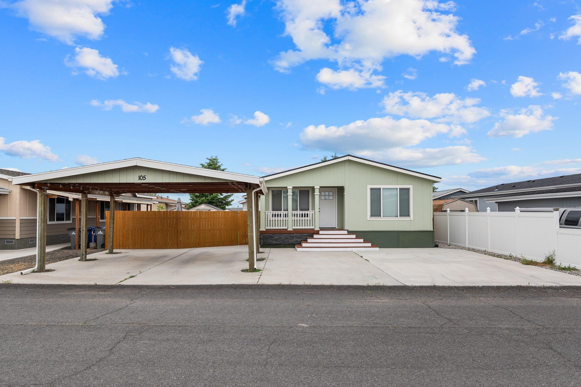 10510 W Richland Rd - Photo 1
