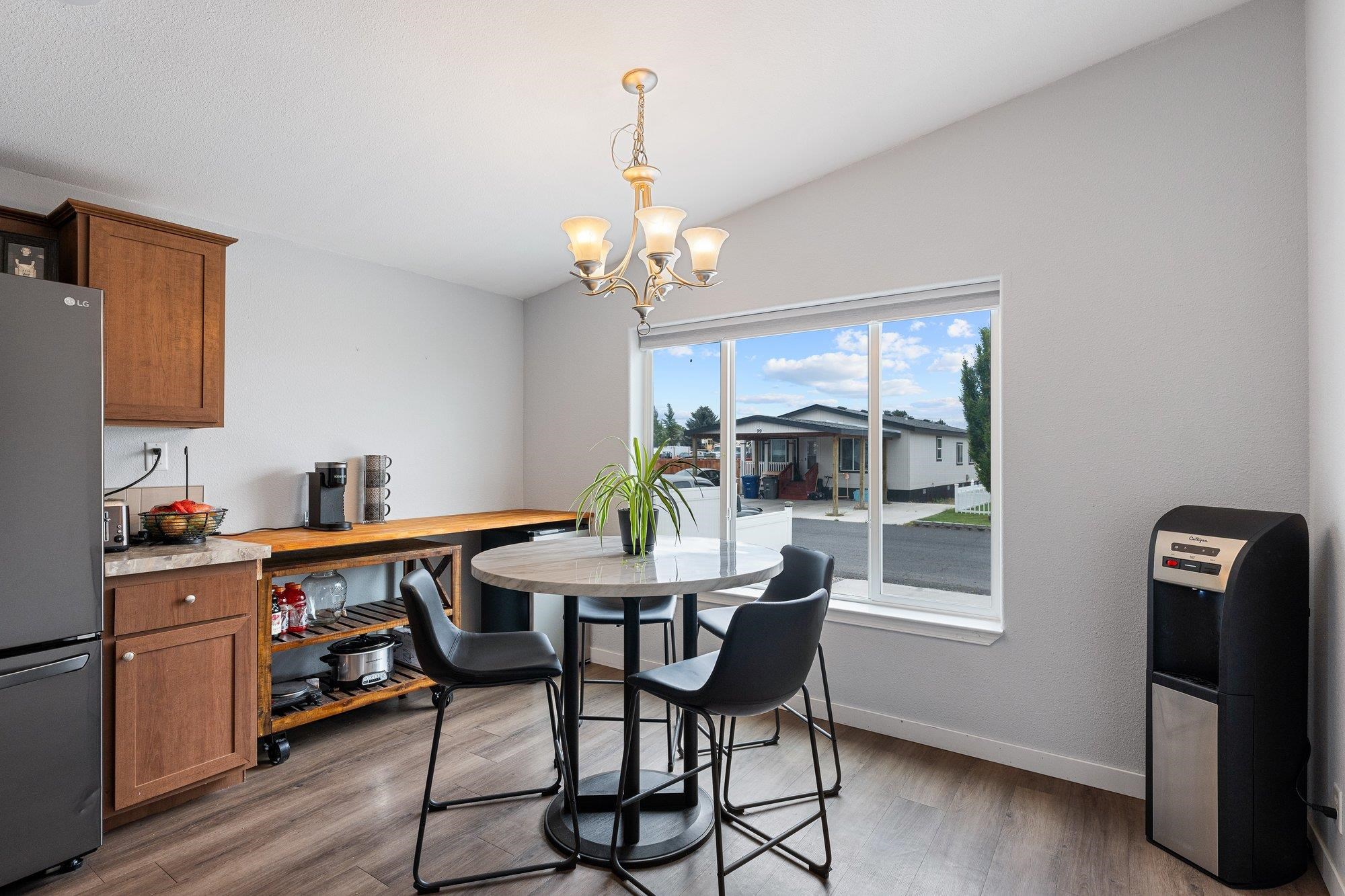 10510 W Richland Rd - Photo 3