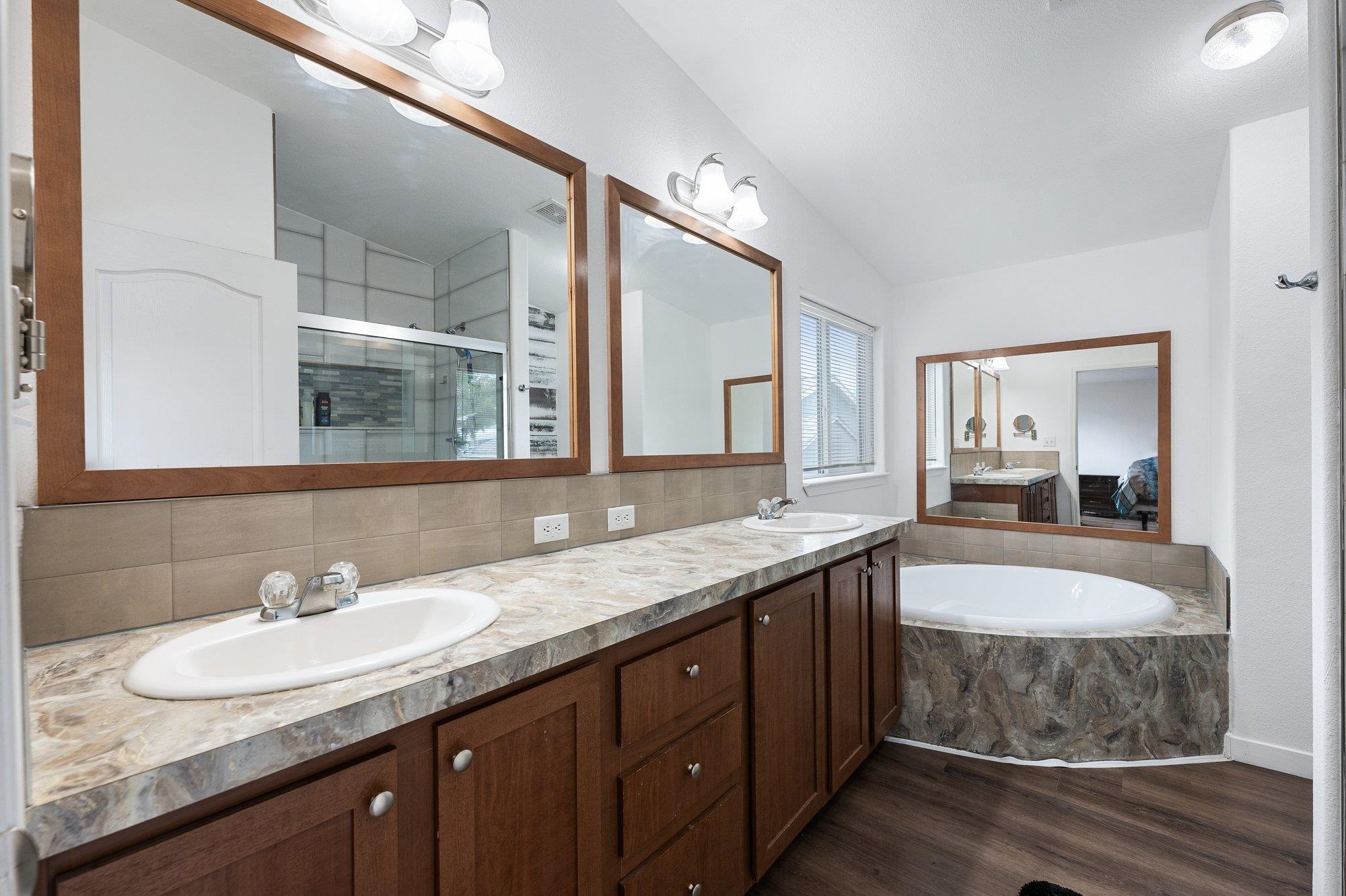10510 W Richland Rd - Photo 11
