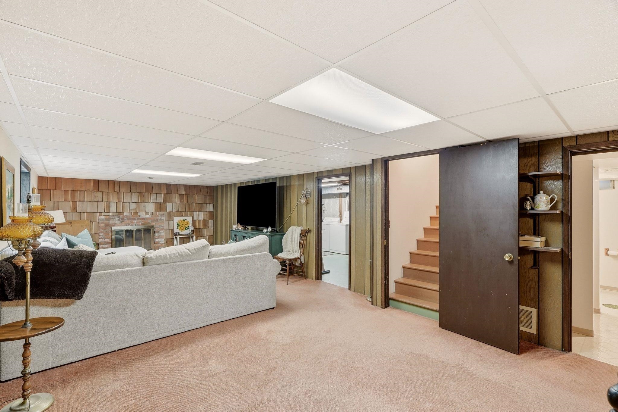 12725 E 25TH Ave - Photo 24