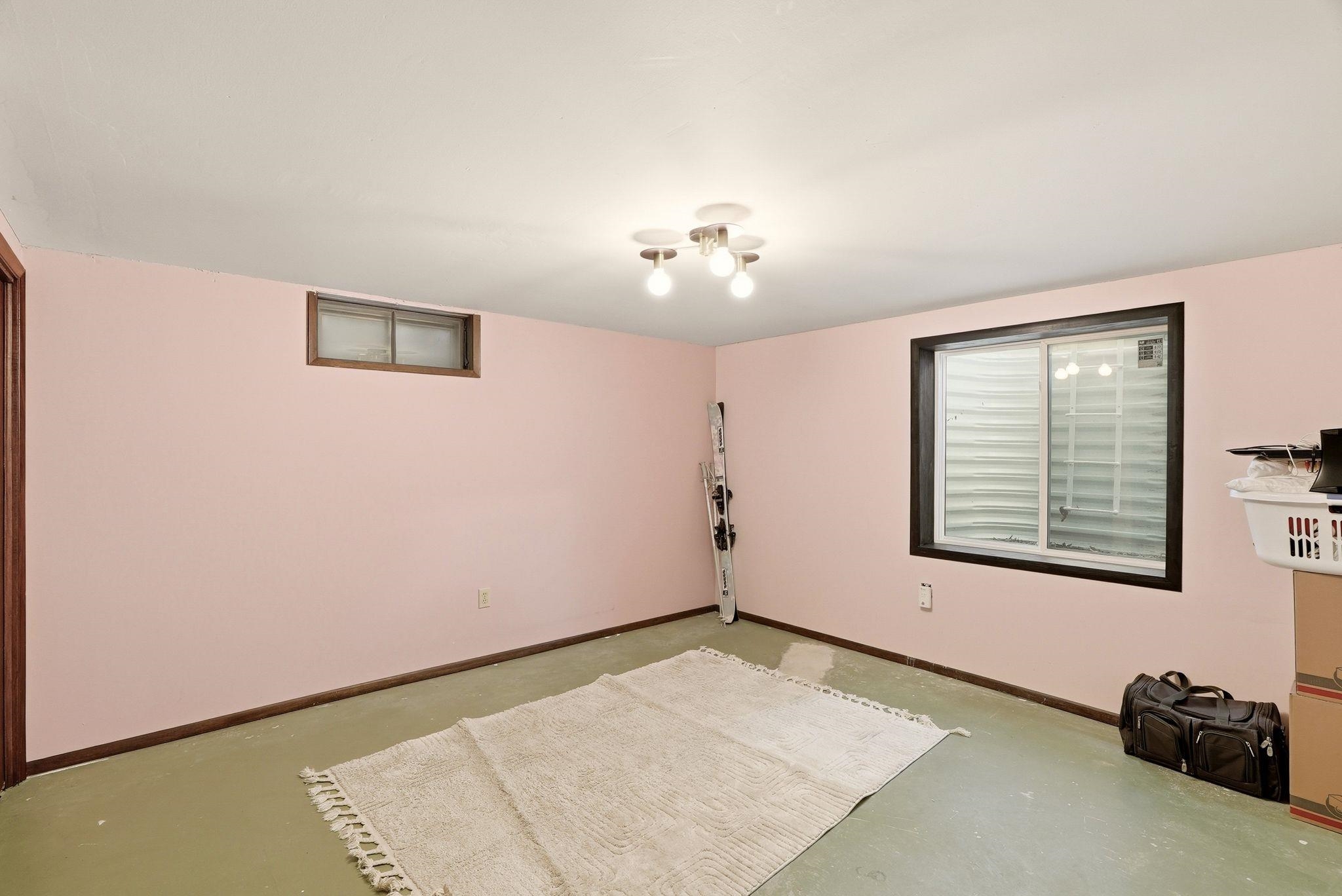12725 E 25TH Ave - Photo 28