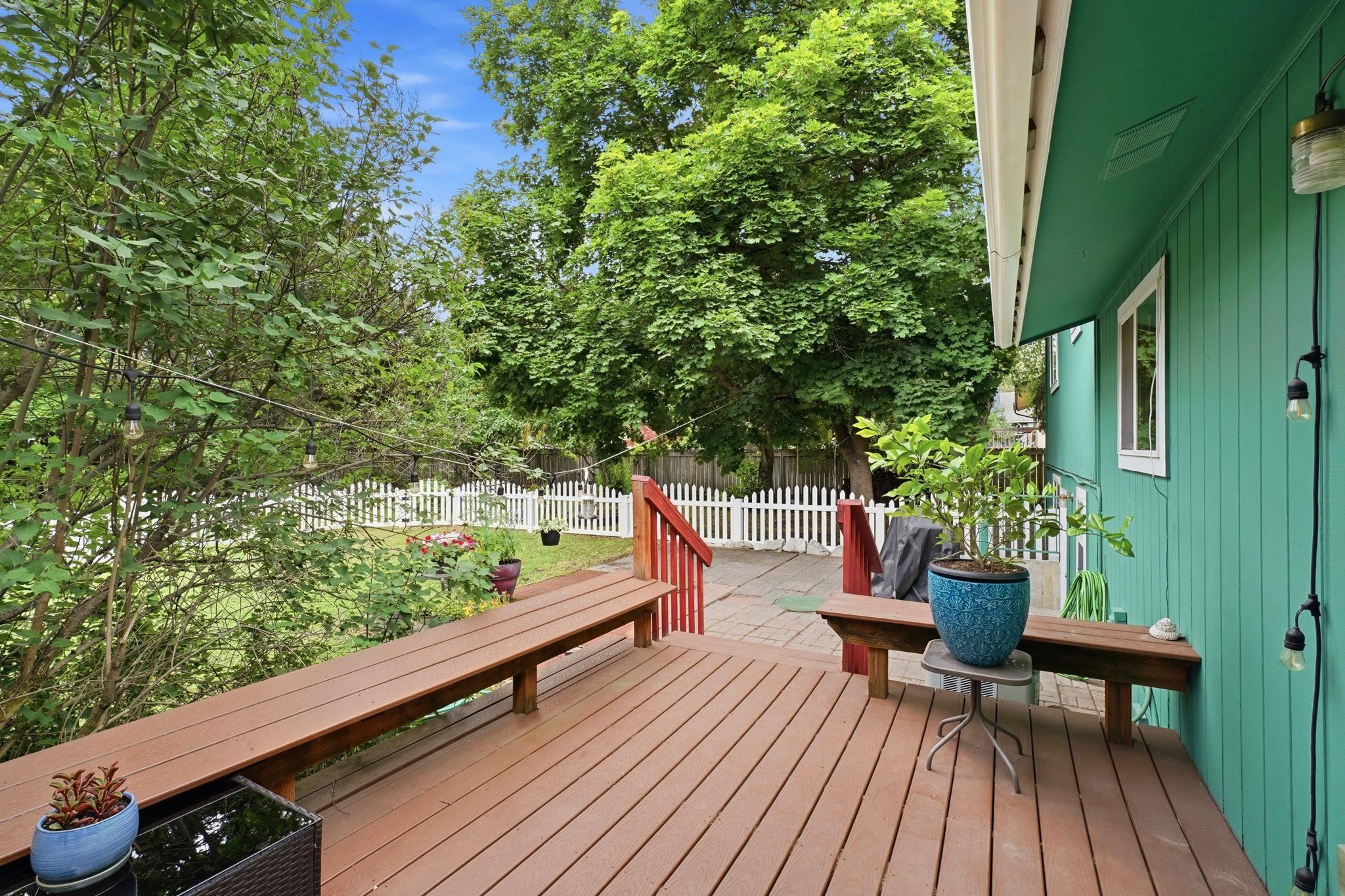 1612 E 49th Ave - Photo 31