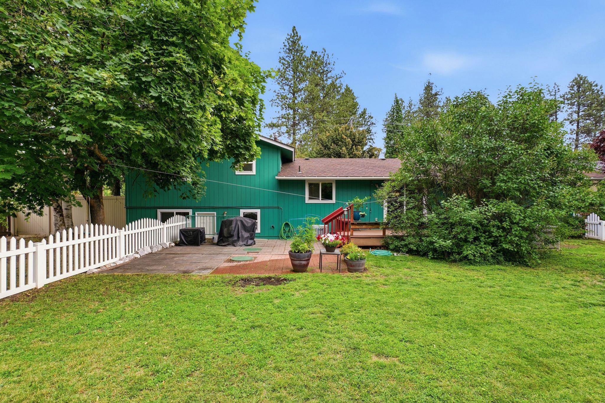 1612 E 49th Ave - Photo 34