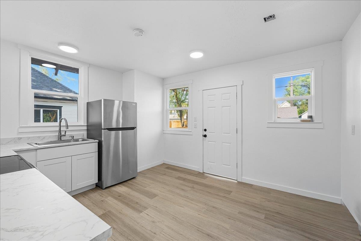 1308 W Nora Ave - Photo 6