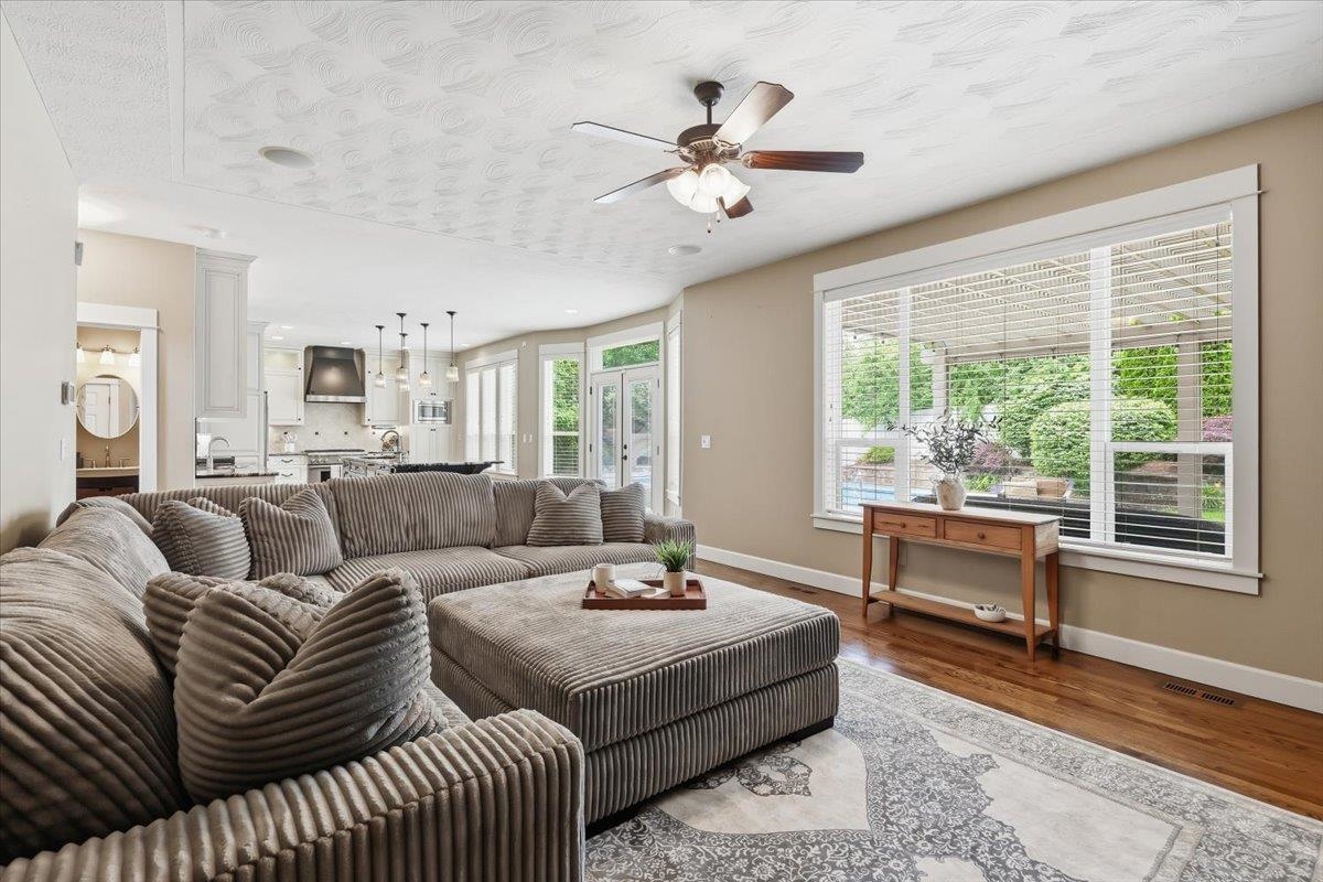 15923 N Woodcrest Ct - Photo 13