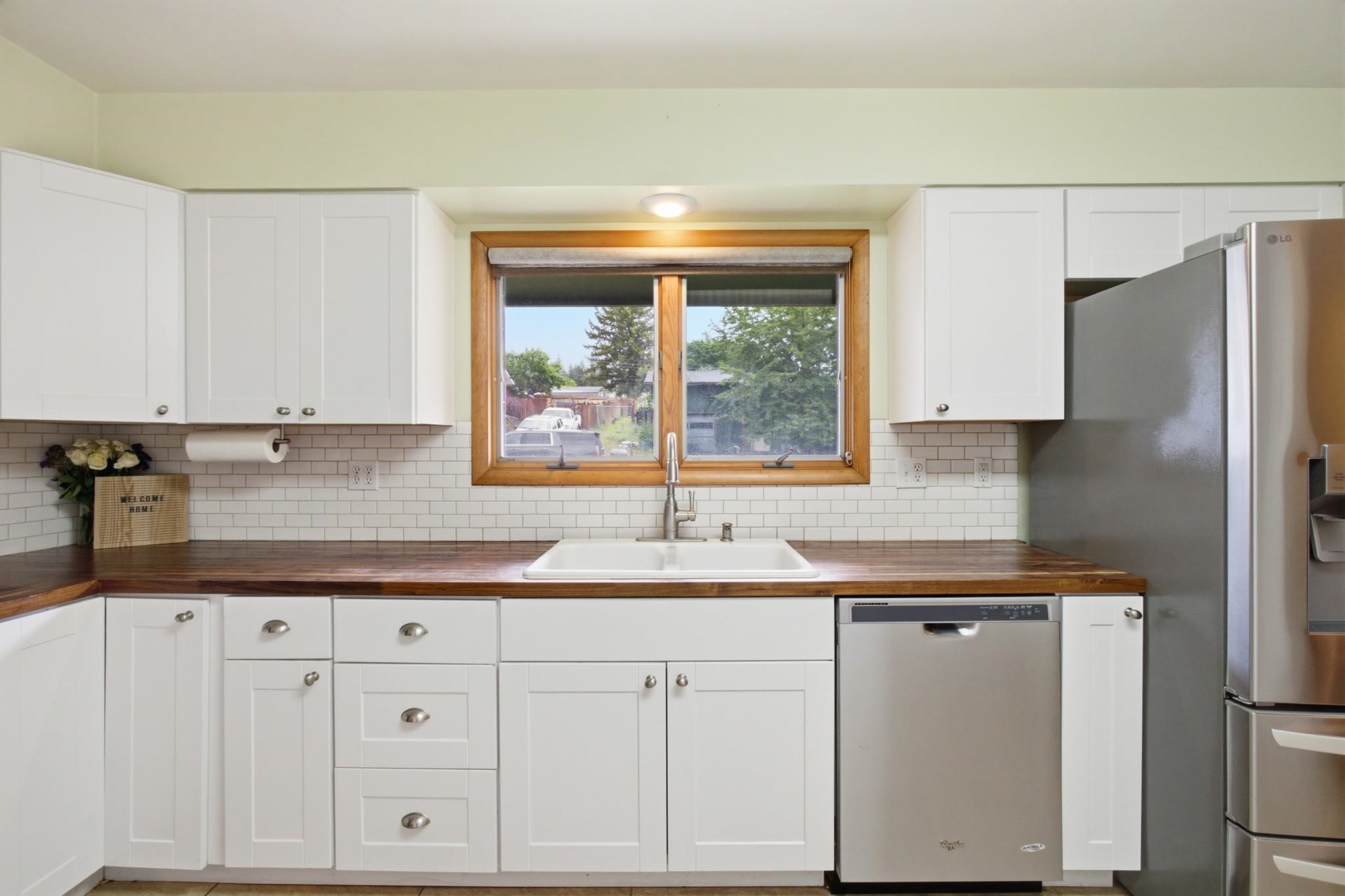 824 S Chester St - Photo 5