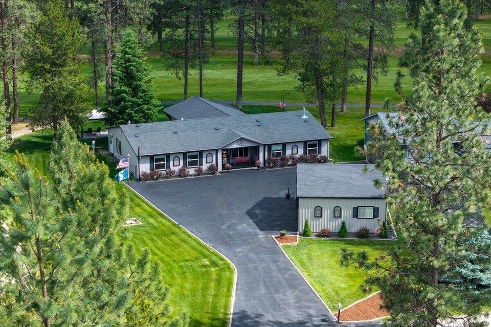 219 Eagle Dr - Photo 1