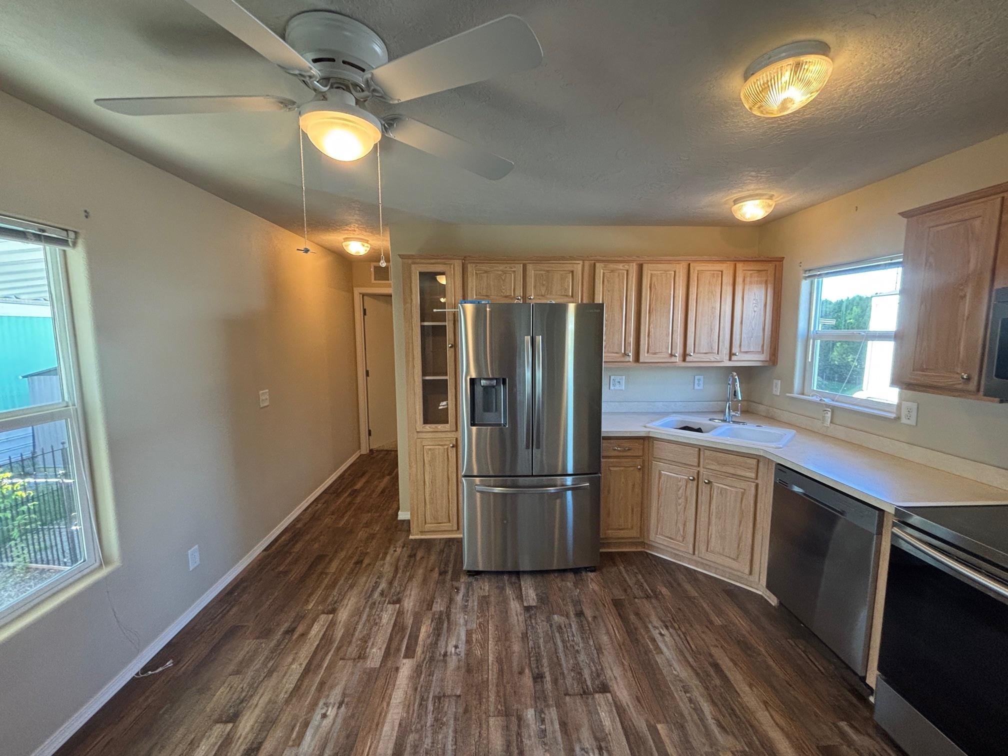 6300 E 2nd Ave - Photo 8