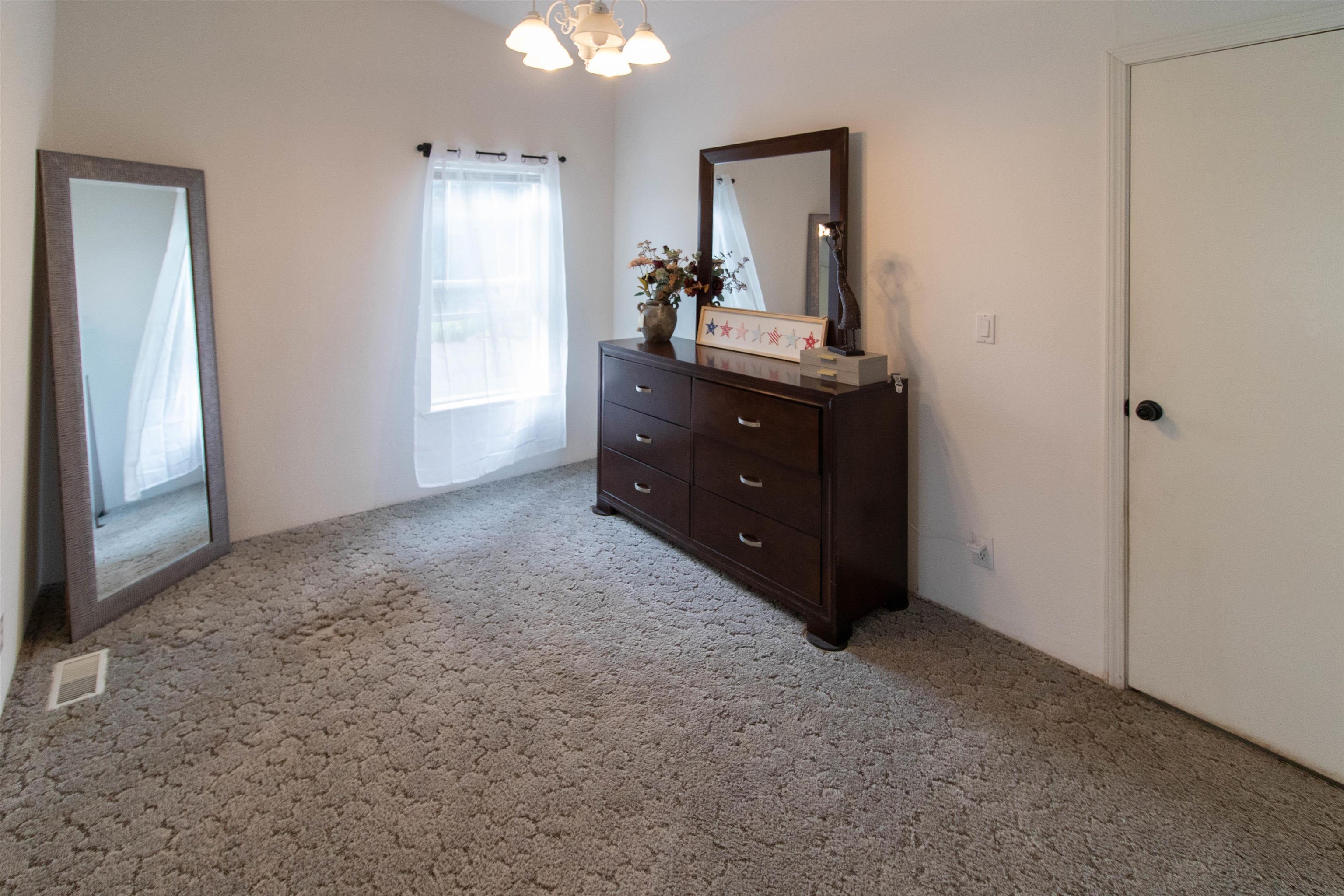 10510 W Richland Rd - Photo 24