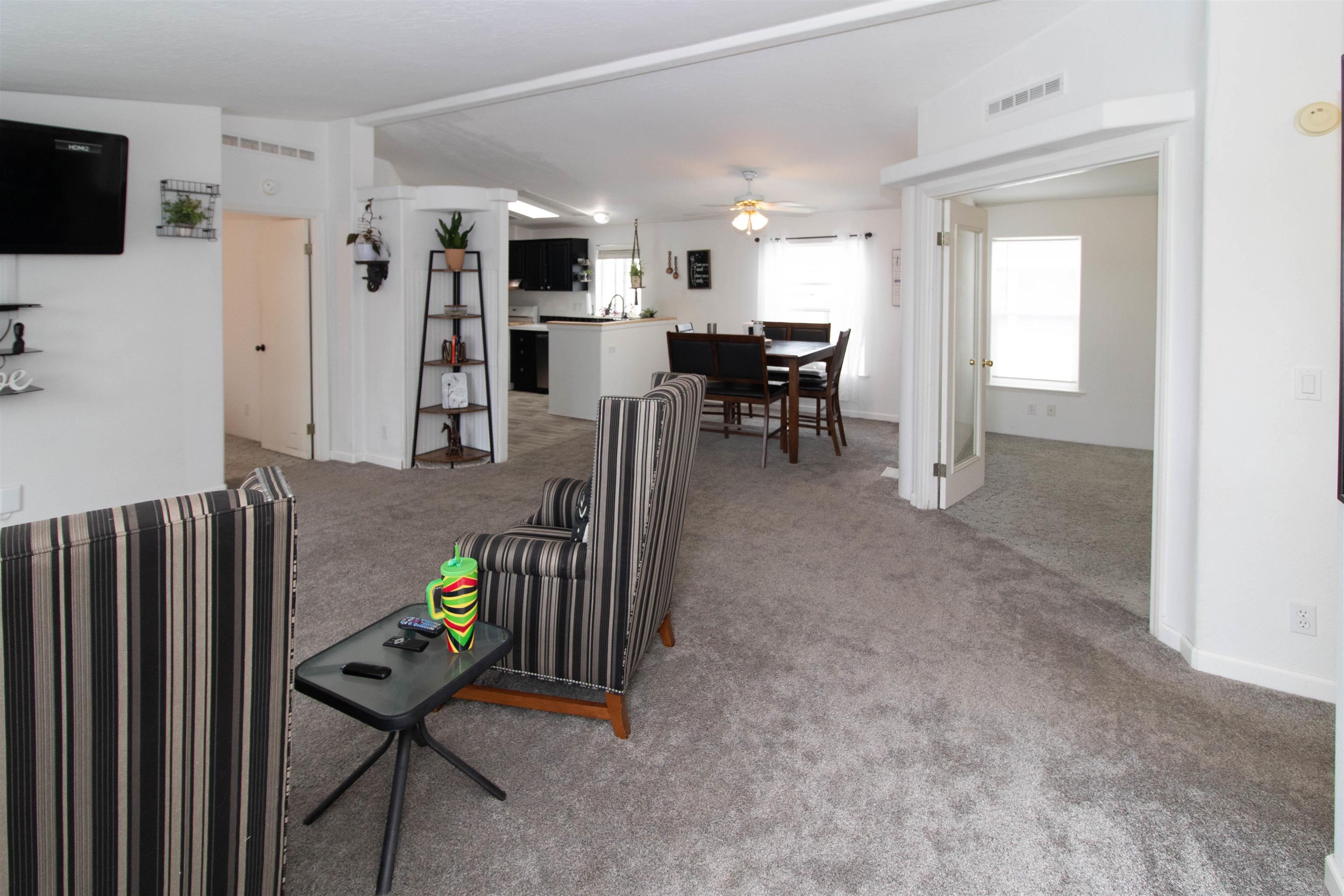 10510 W Richland Rd - Photo 8
