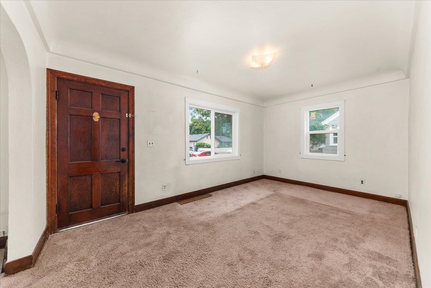 417 E Princeton Ave - Photo 4