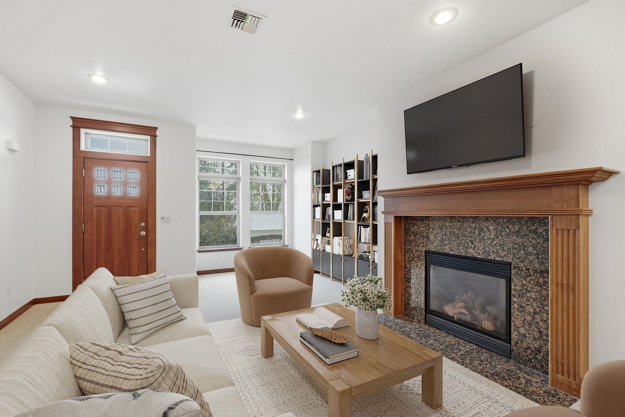 416 S Hemlock St - Photo 4