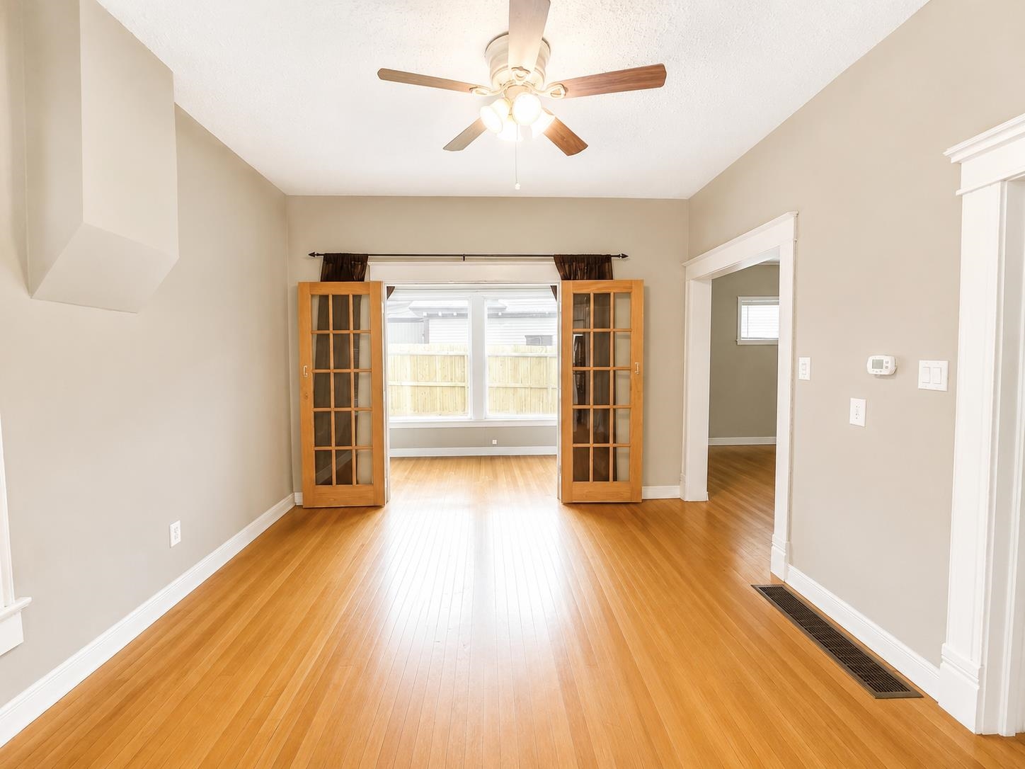2414 N DAKOTA St - Photo 4