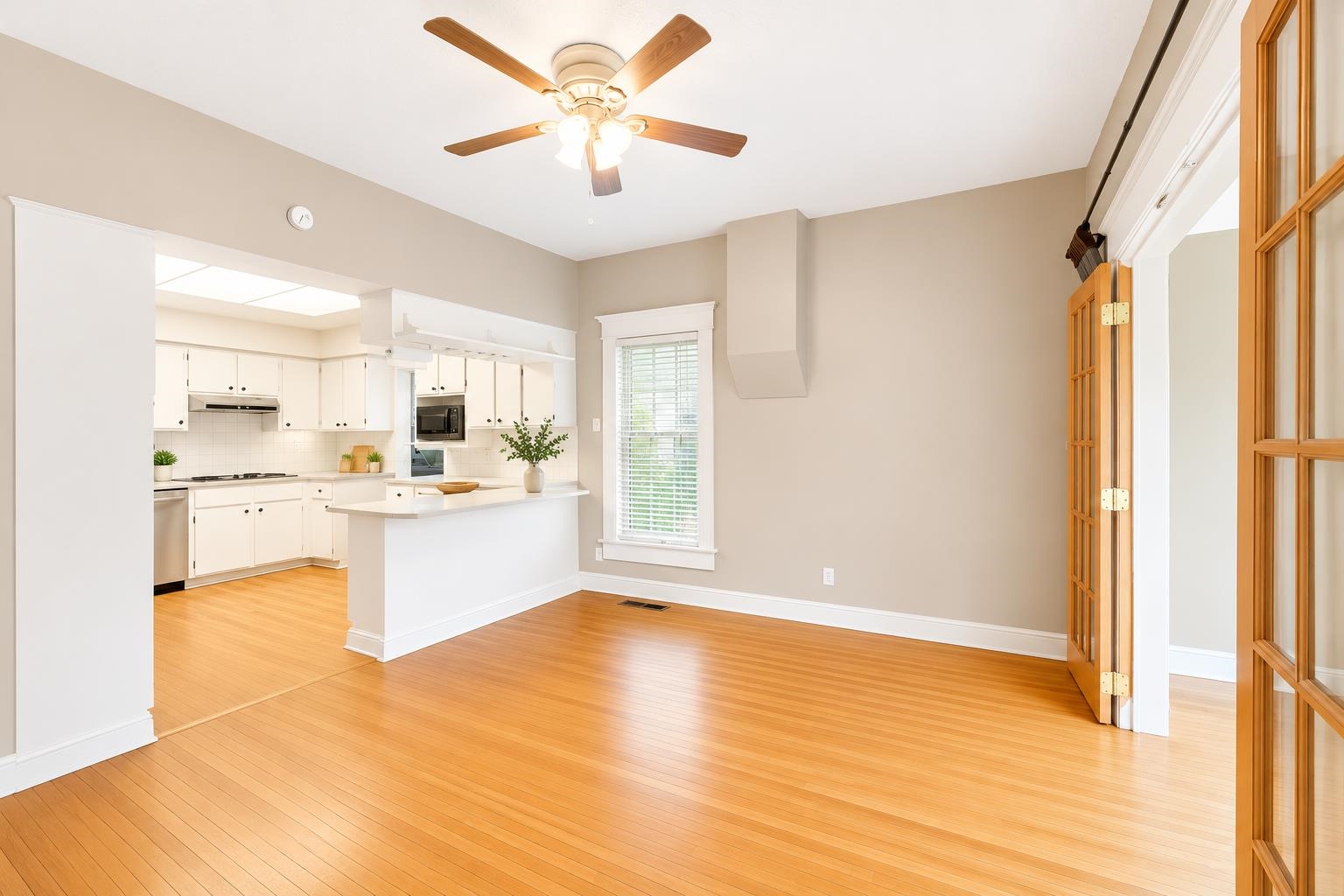 2414 N DAKOTA St - Photo 5