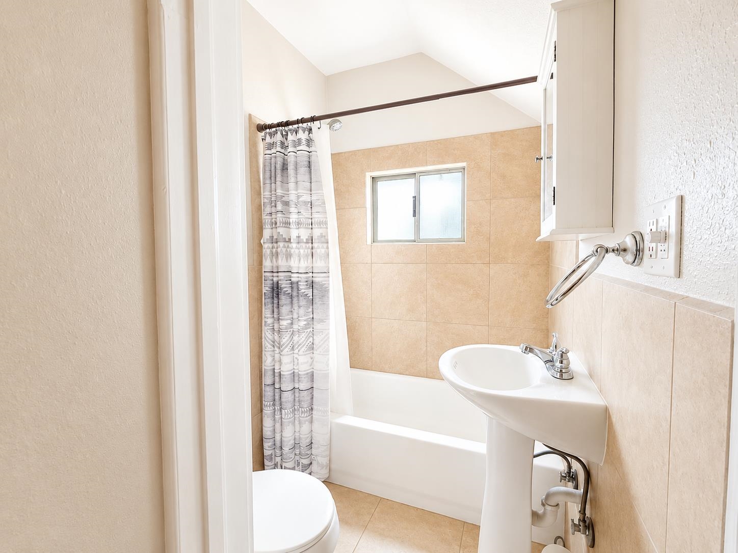 2414 N DAKOTA St - Photo 8
