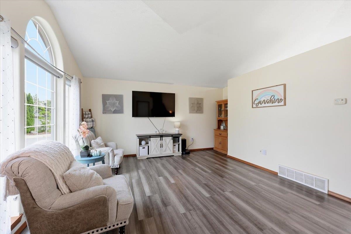 6305 S Tay St - Photo 6