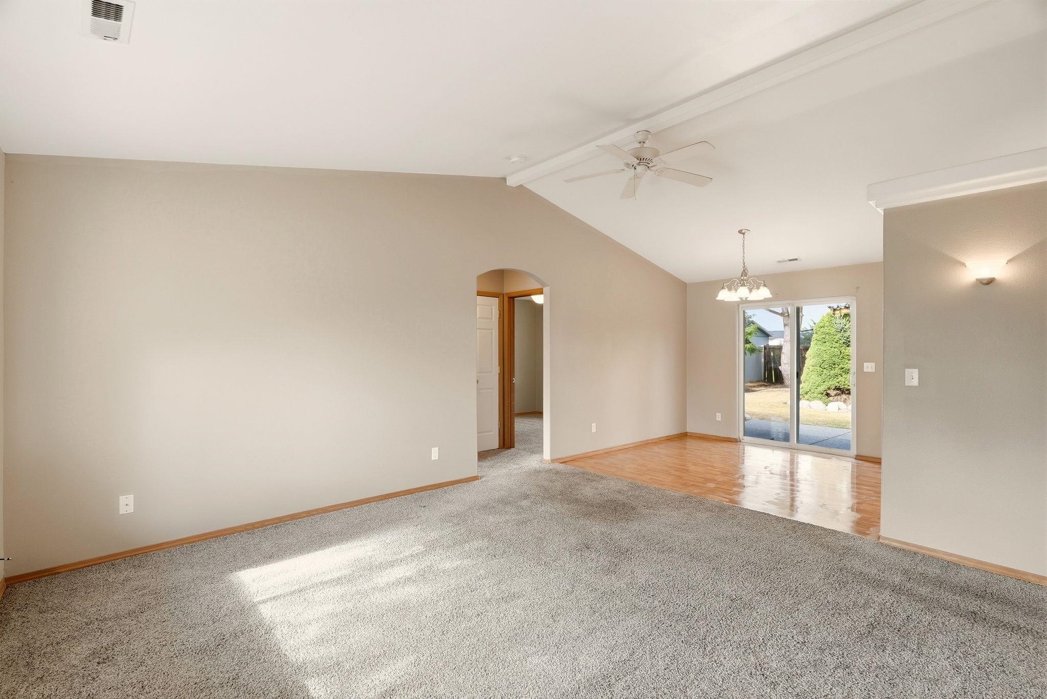 1616 N Aladdin Rd - Photo 4