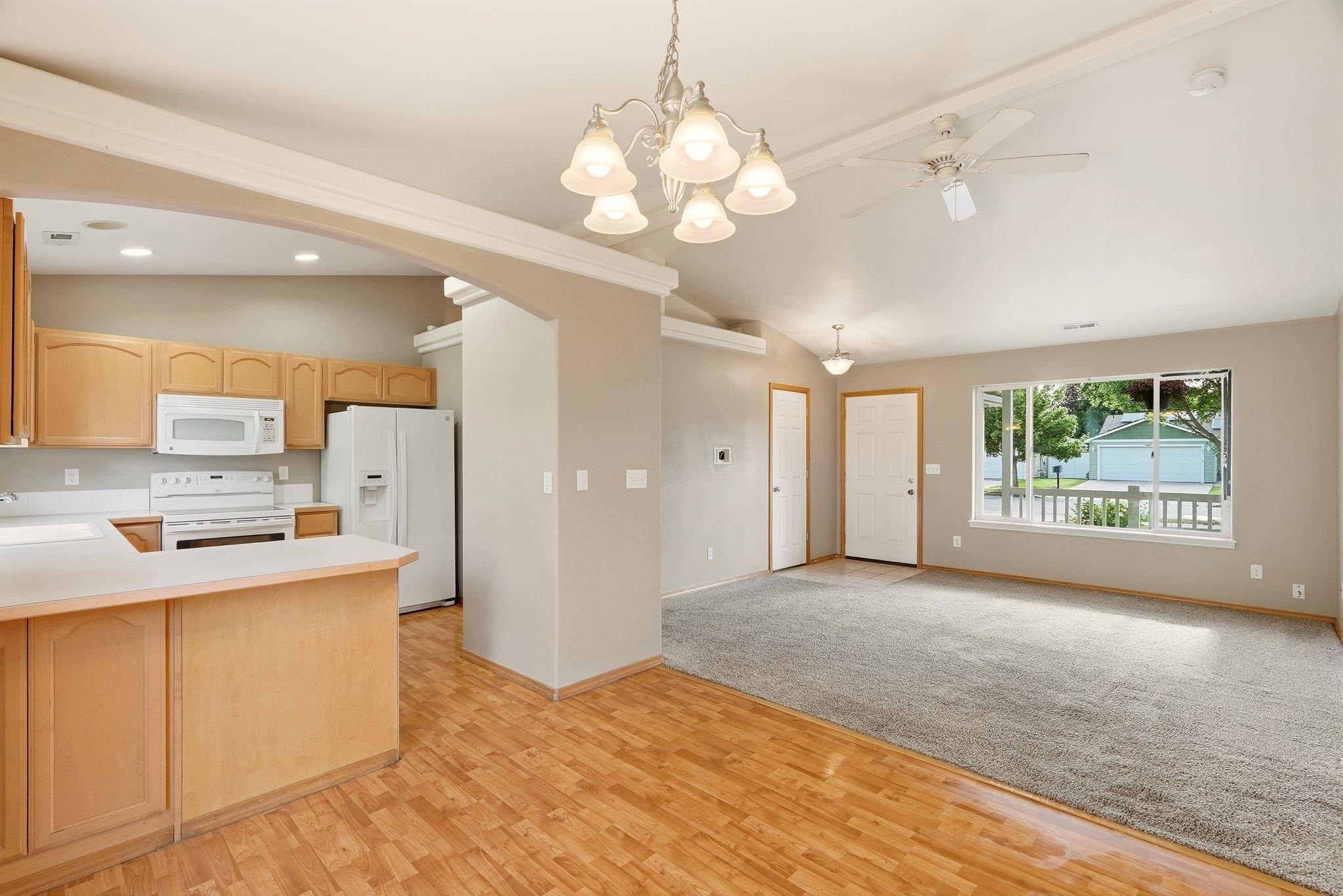 1616 N Aladdin Rd - Photo 6