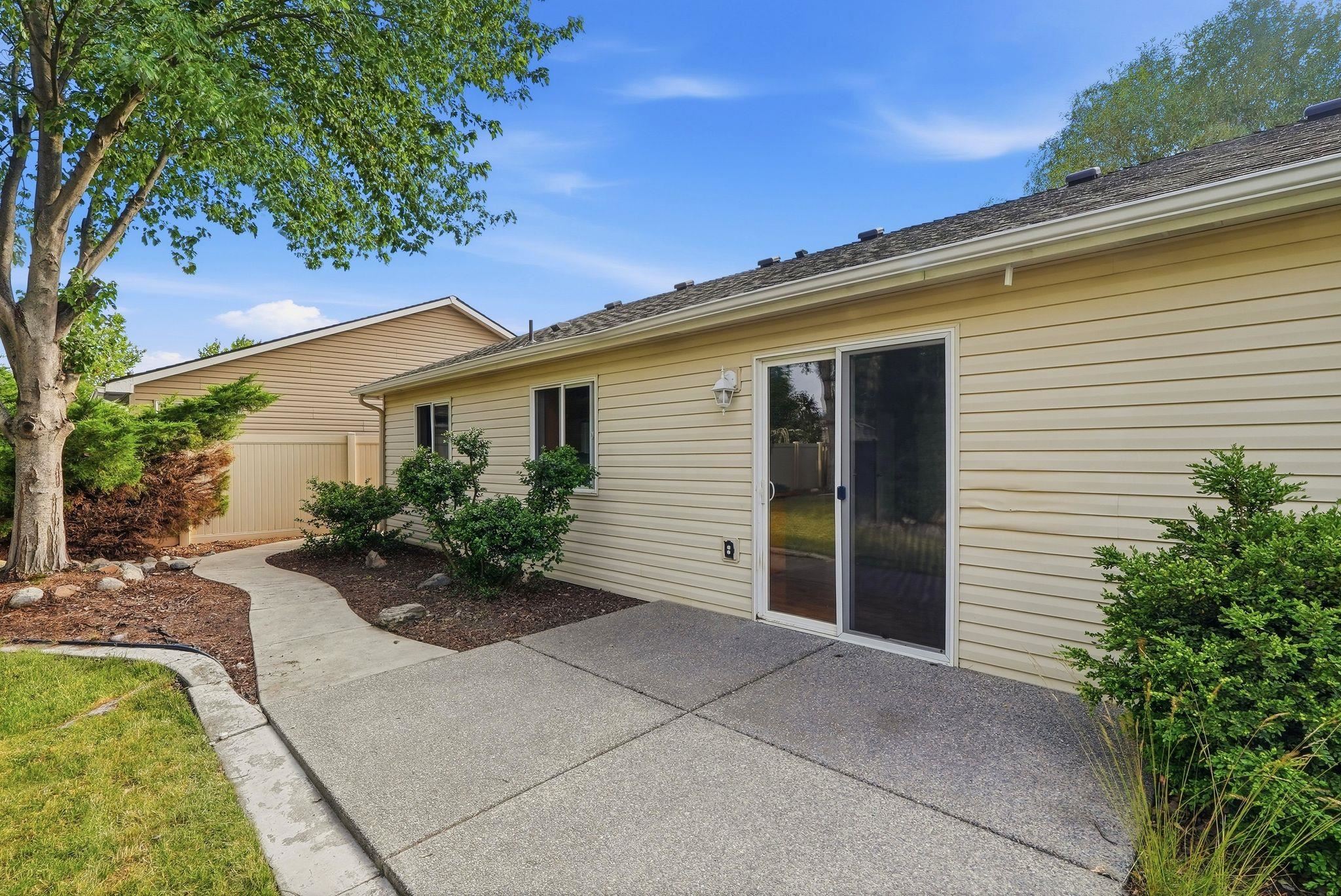 1616 N Aladdin Rd - Photo 18