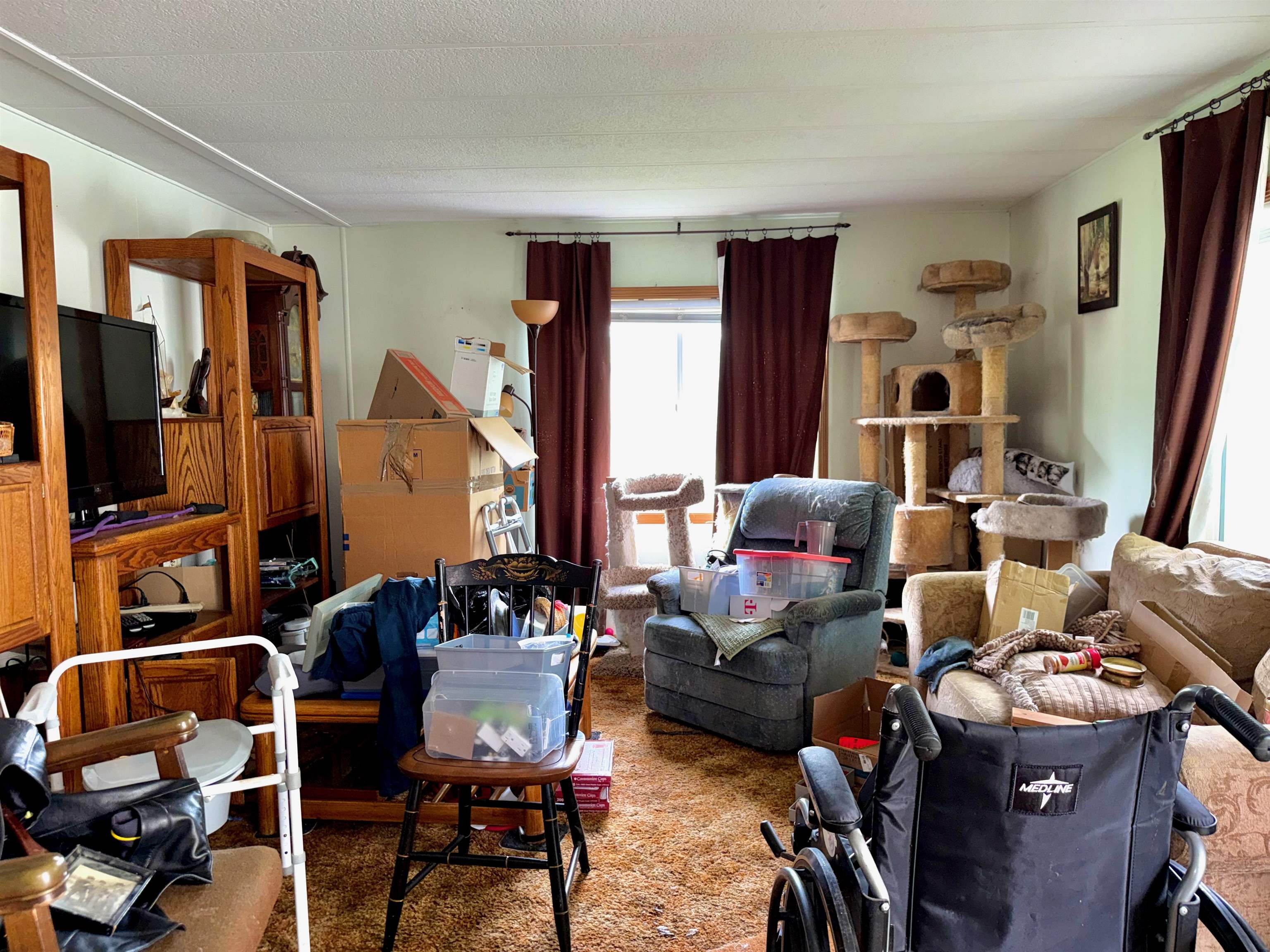 605 Ross St - Photo 2