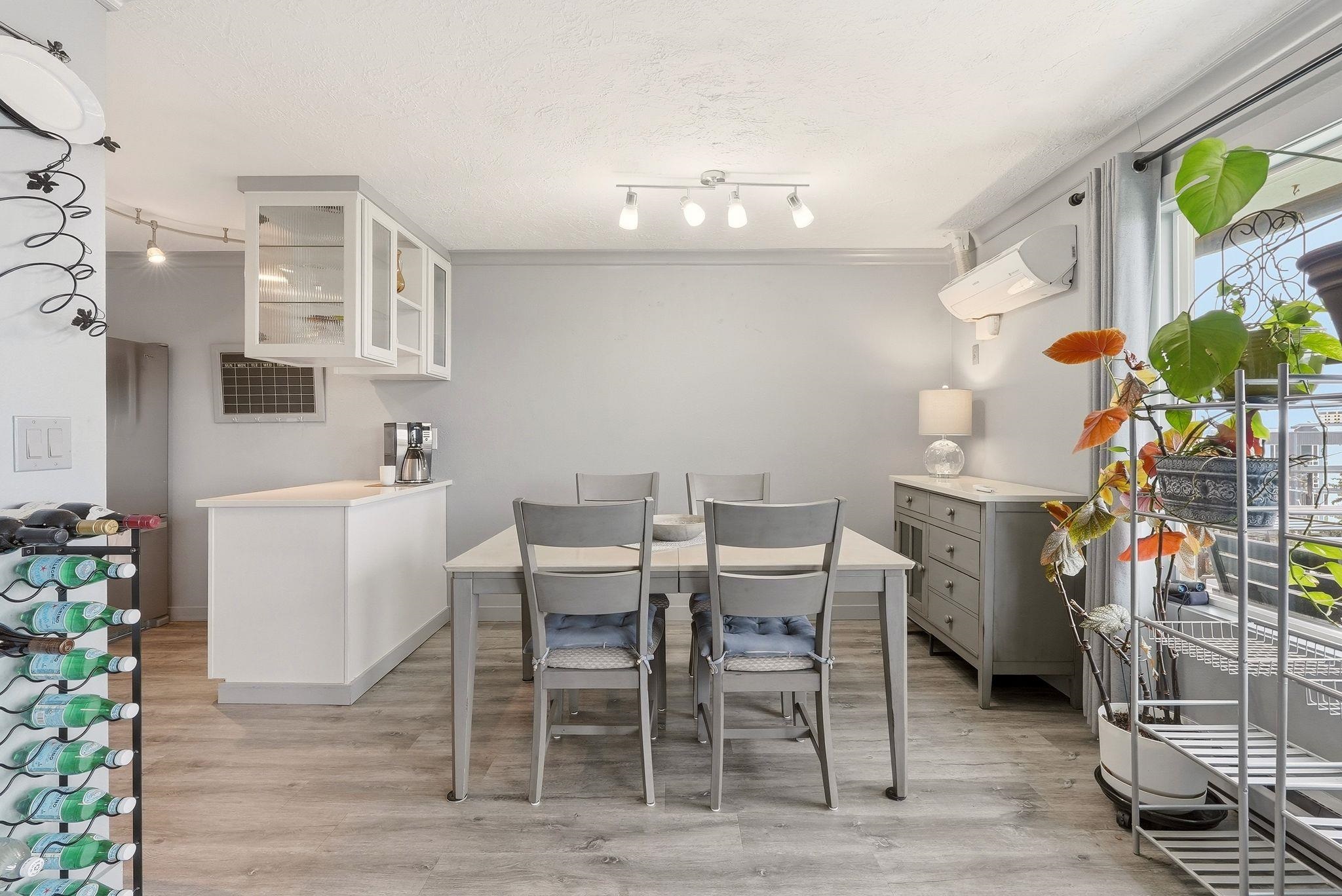214 W 6th Ave - Photo 7