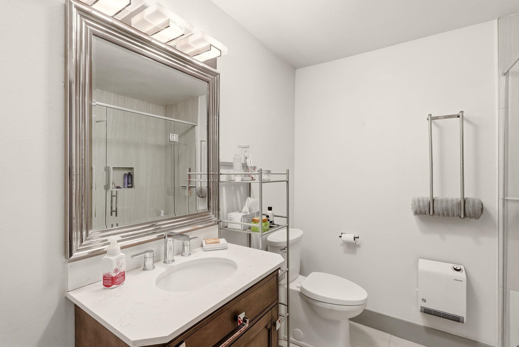 214 W 6th Ave - Photo 19
