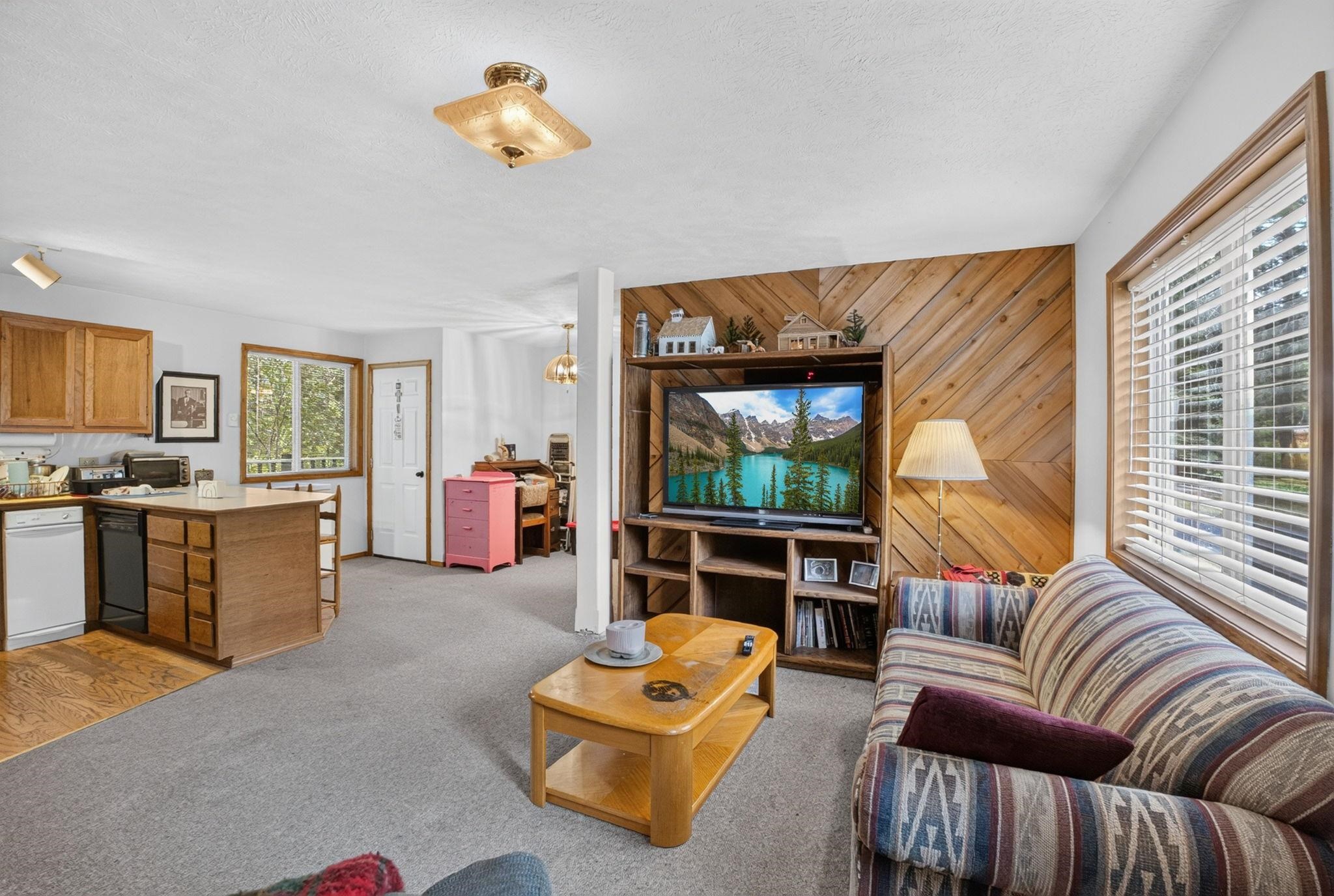 4421 E Chattaroy Rd - Photo 14