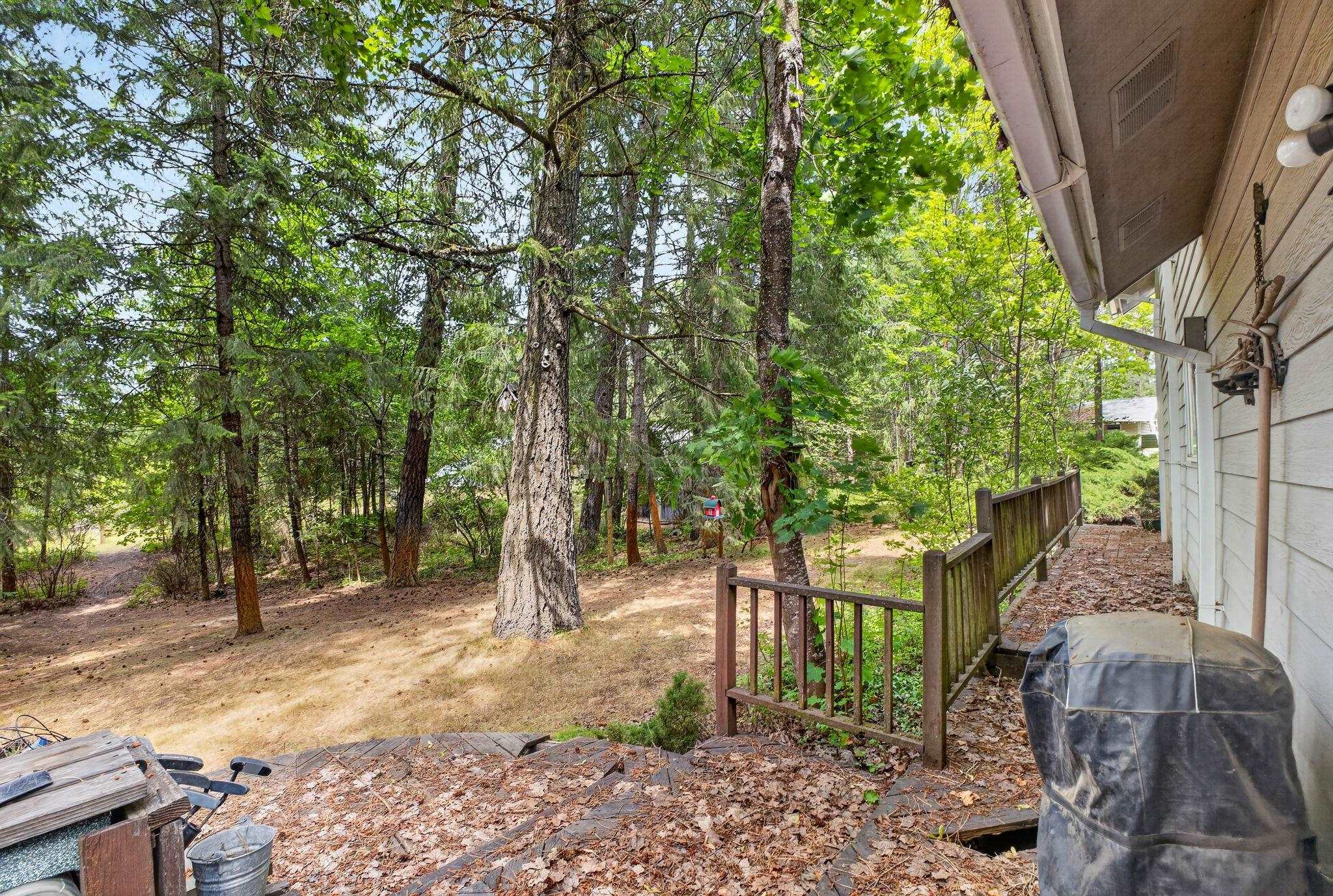 4421 E Chattaroy Rd - Photo 30