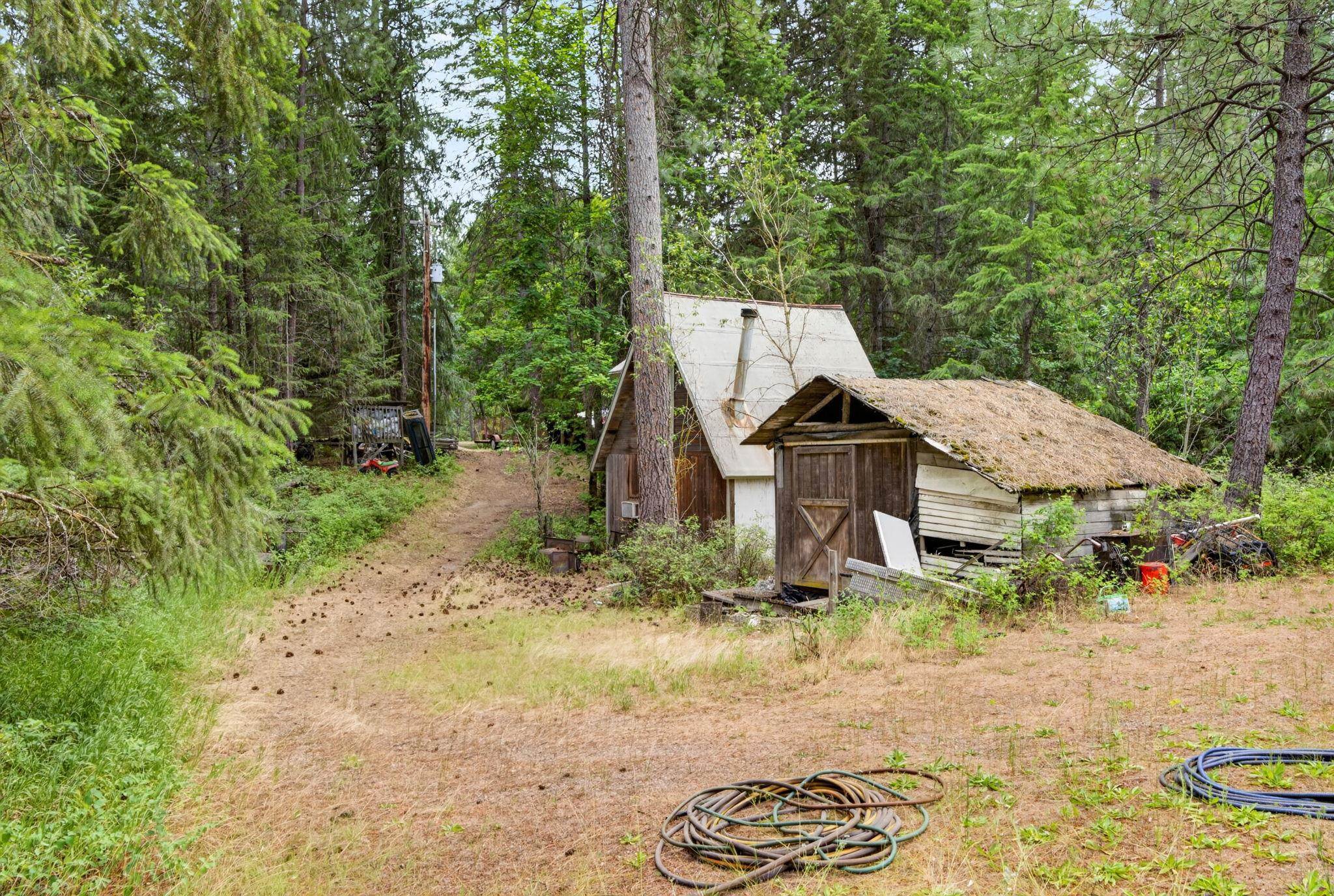 4421 E Chattaroy Rd - Photo 35