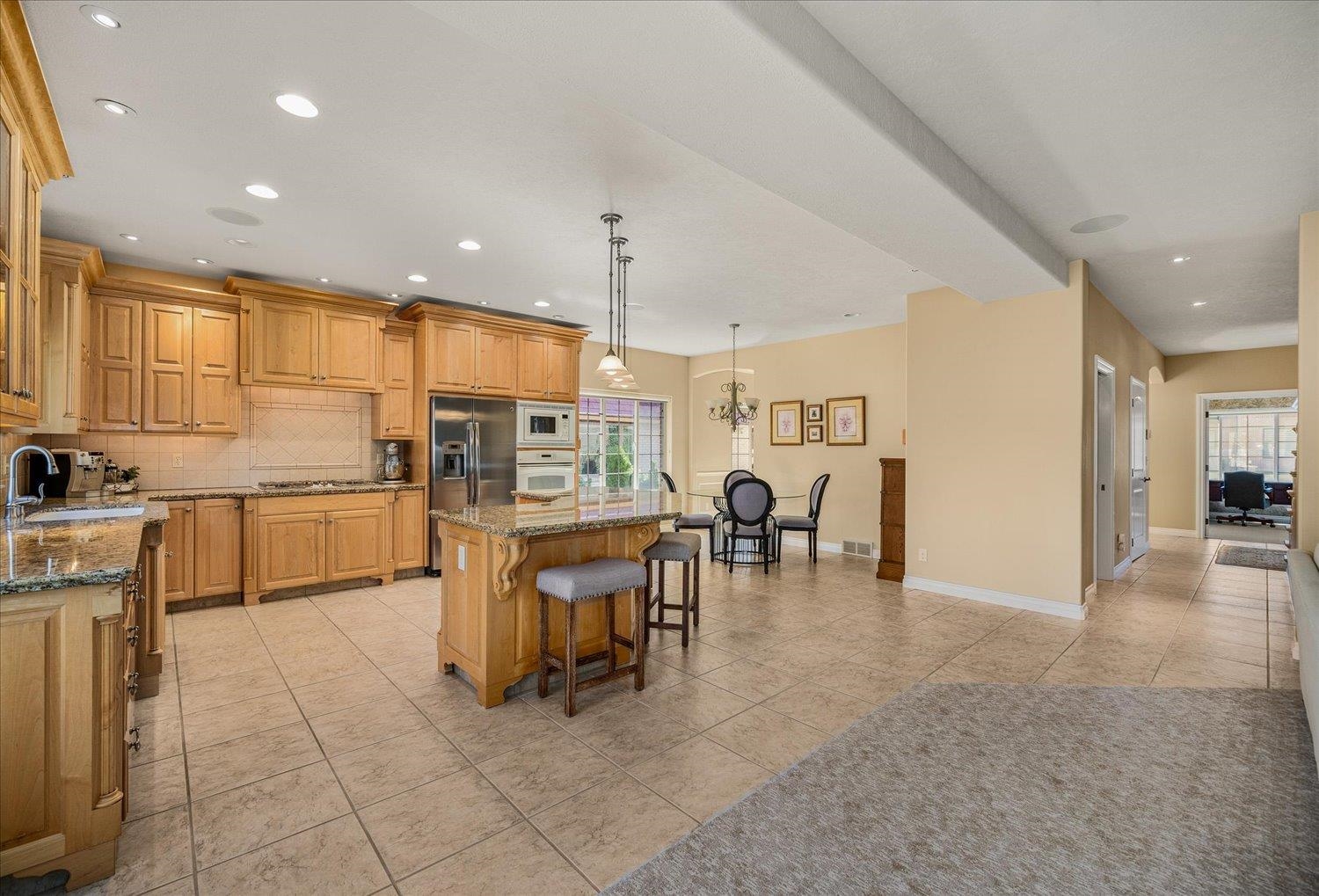 1909 E Pinecrest Rd - Photo 13
