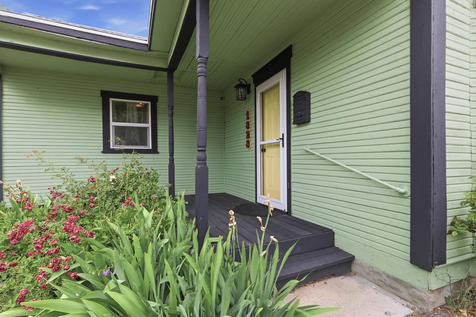 1828 W Knox Ave - Photo 3