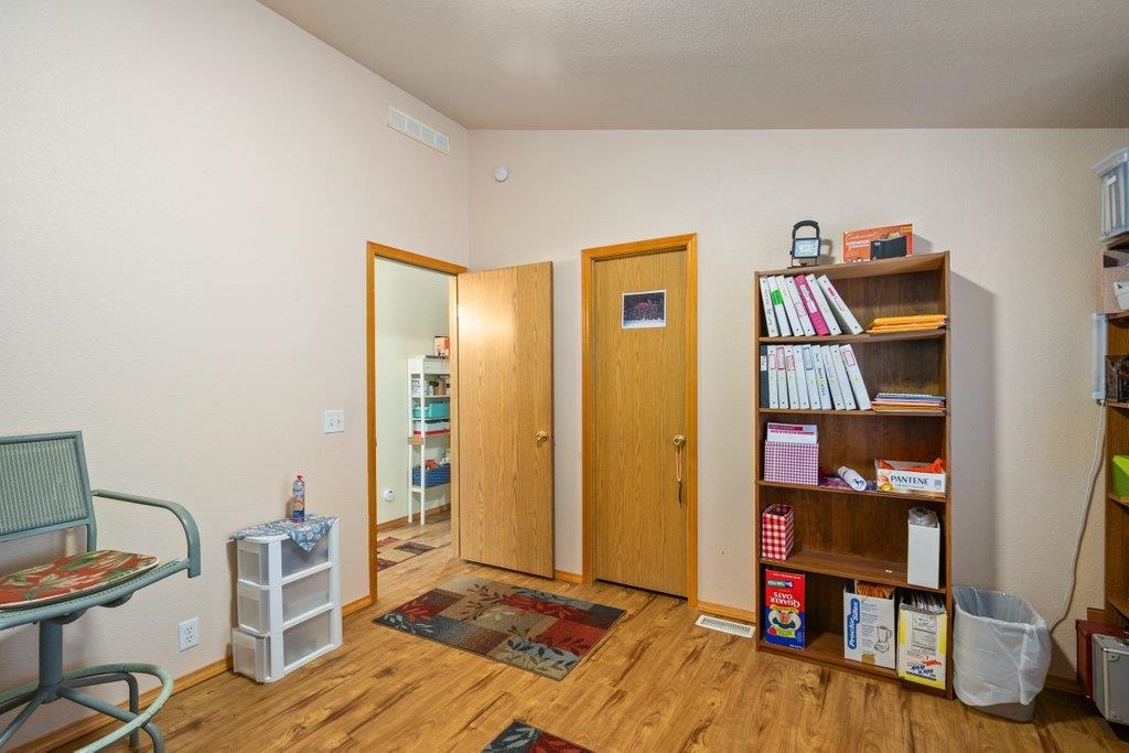 334 Sanham Ln - Photo 25