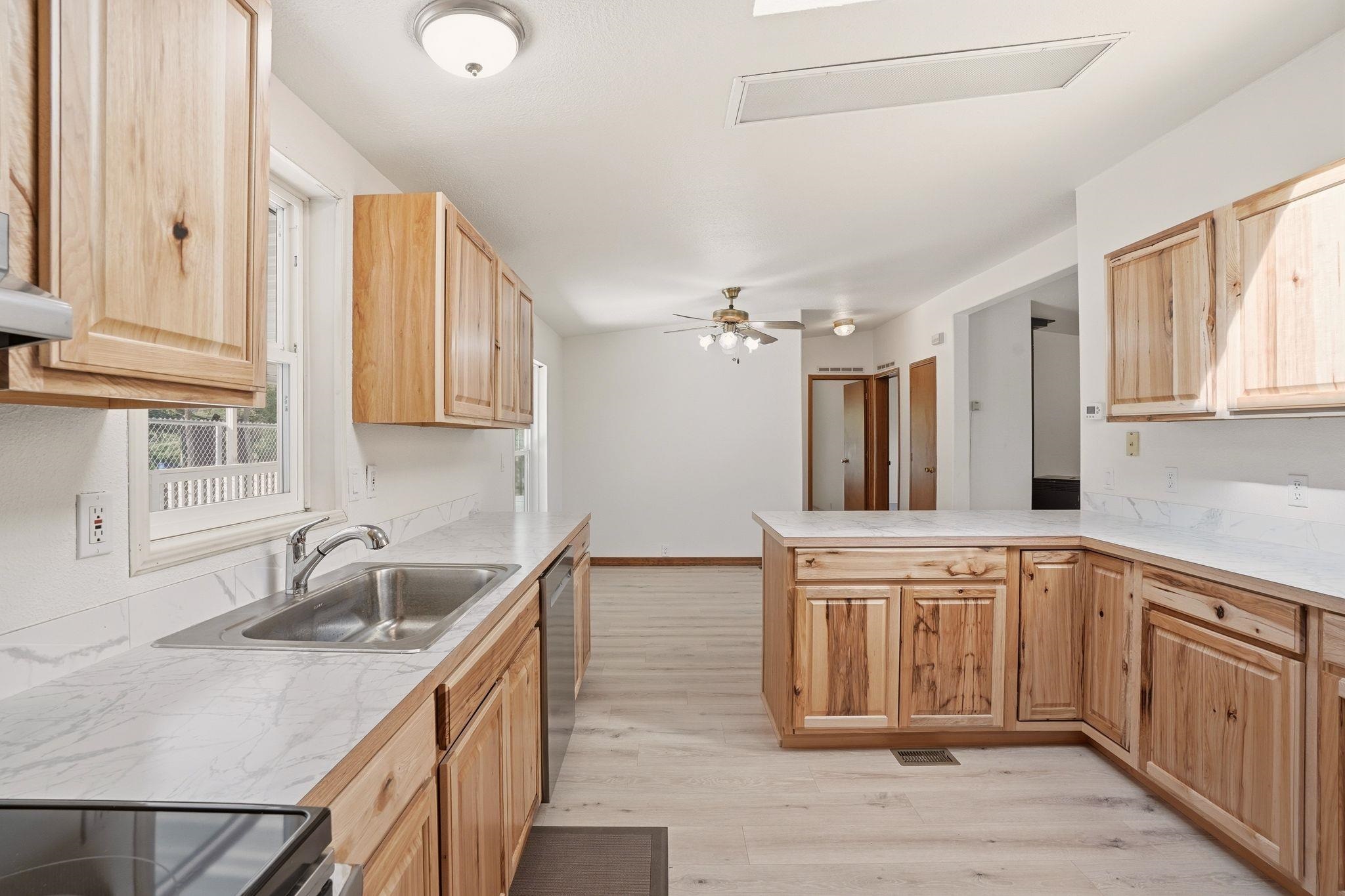 8325 E Lindgren St - Photo 10