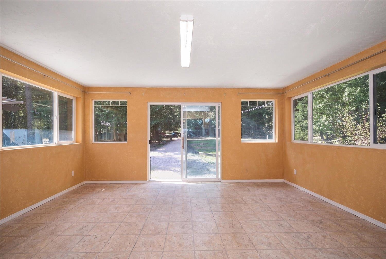 1601 E Eloika Lake Rd - Photo 19