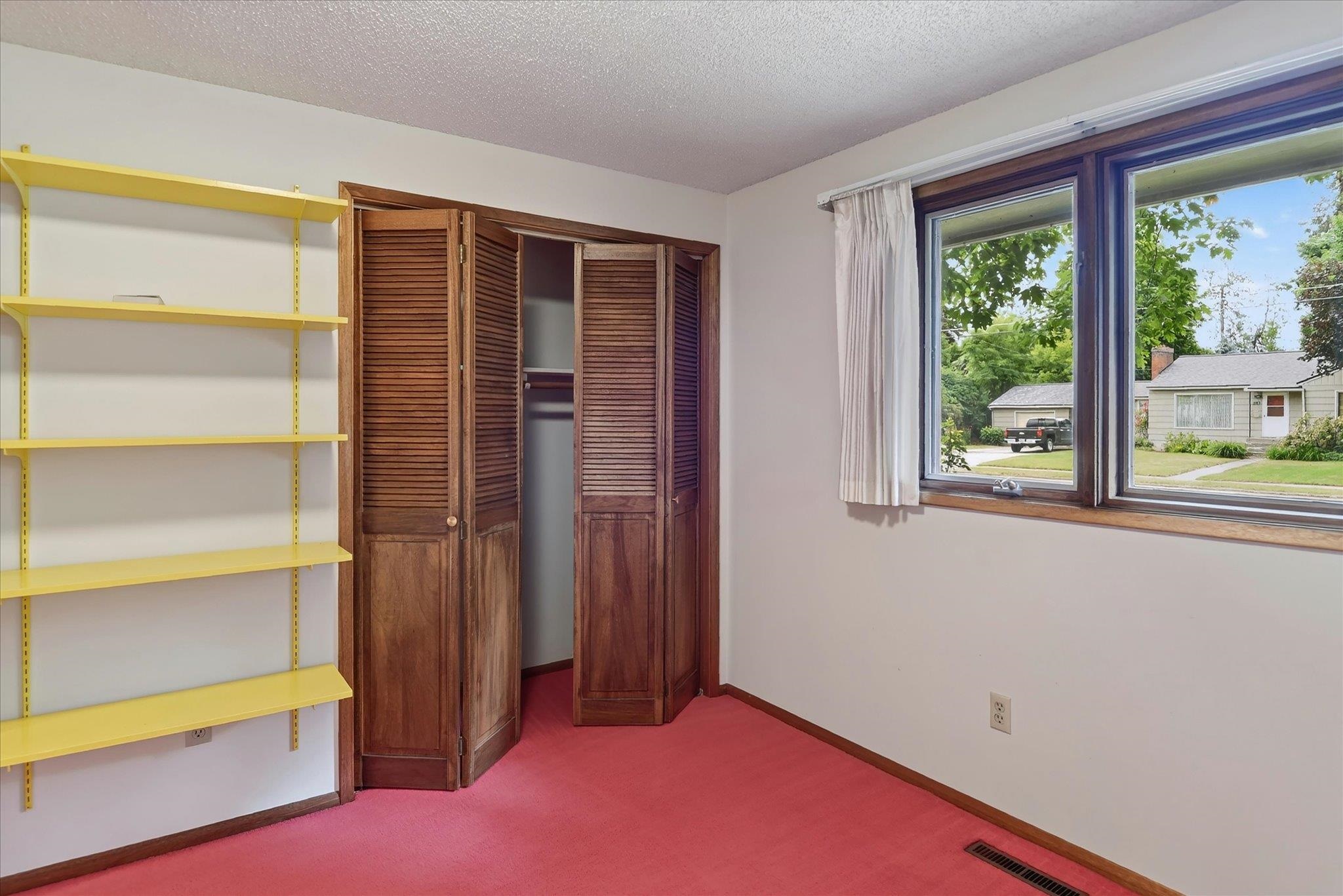 204 W 33rd Ave - Photo 17