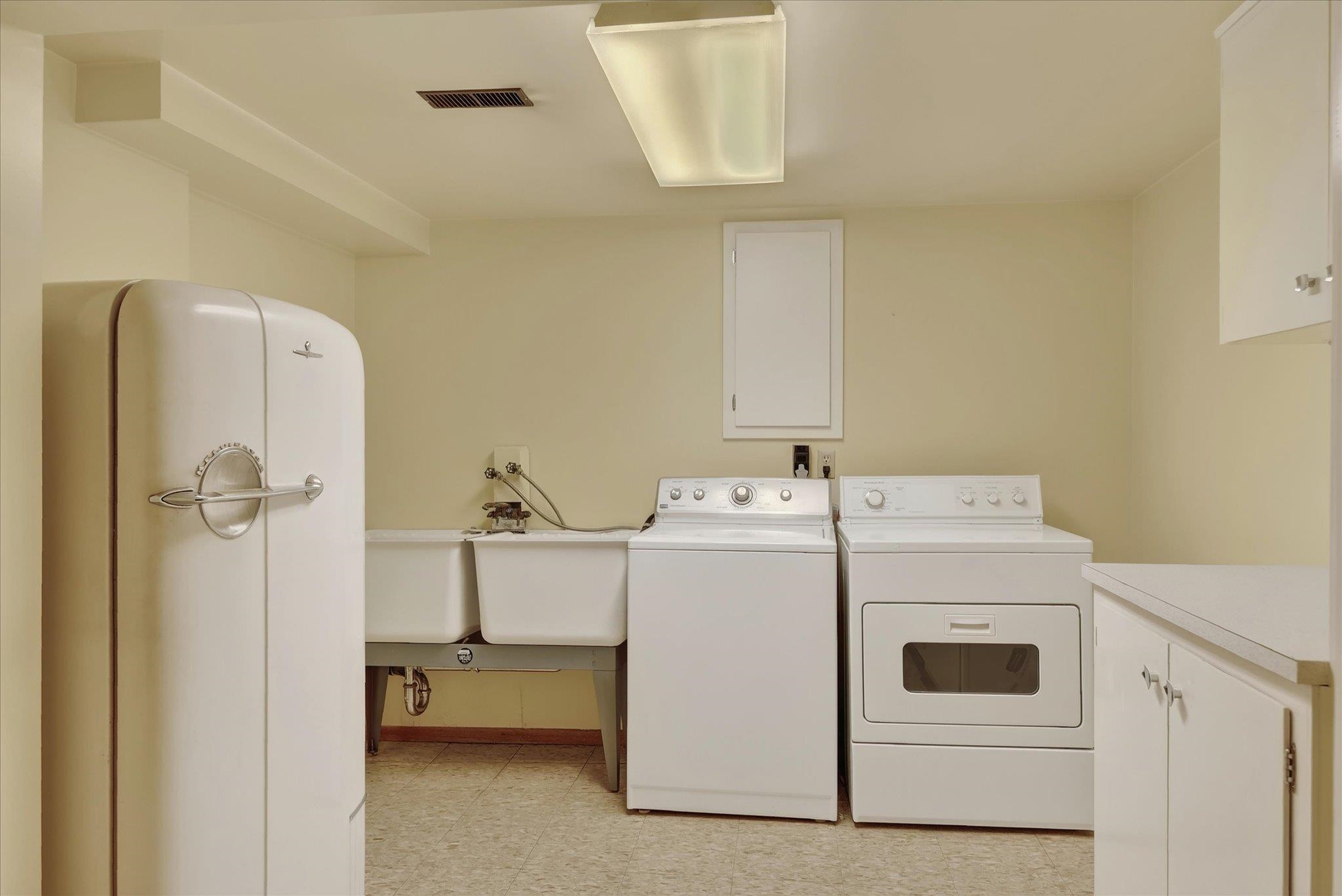 204 W 33rd Ave - Photo 26