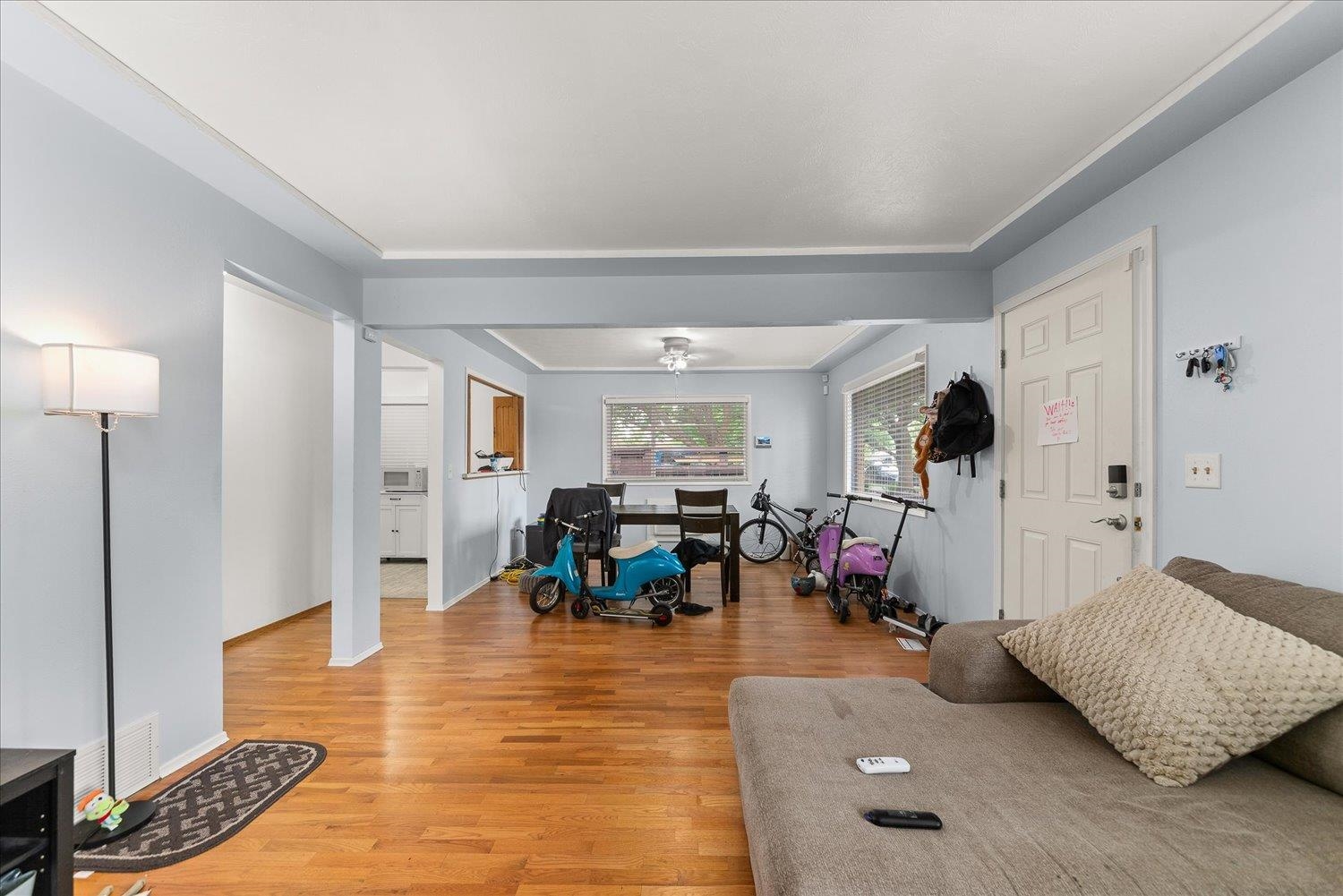 5905 N Astor St - Photo 9