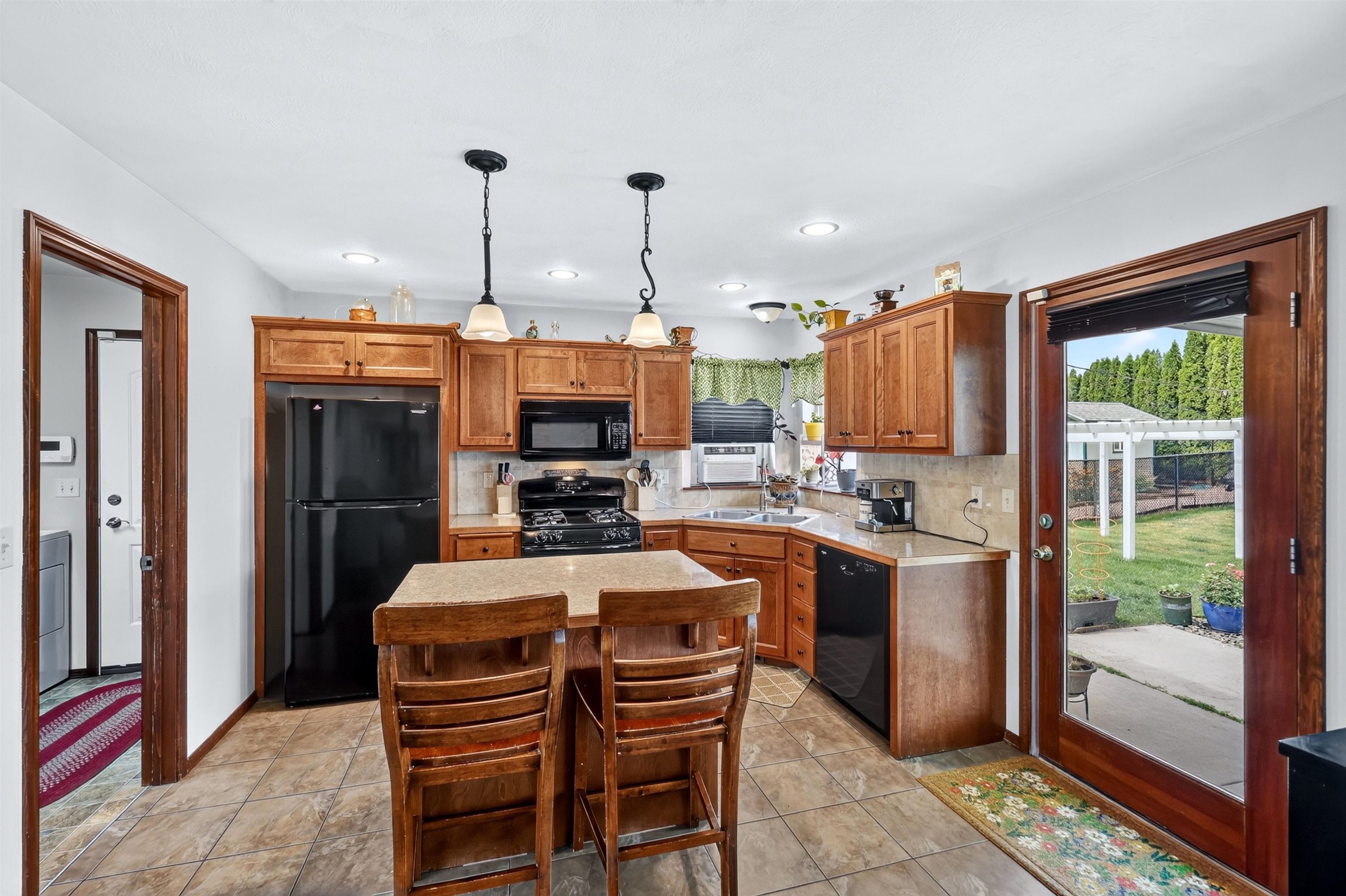 607 N High Desert Dr - Photo 5