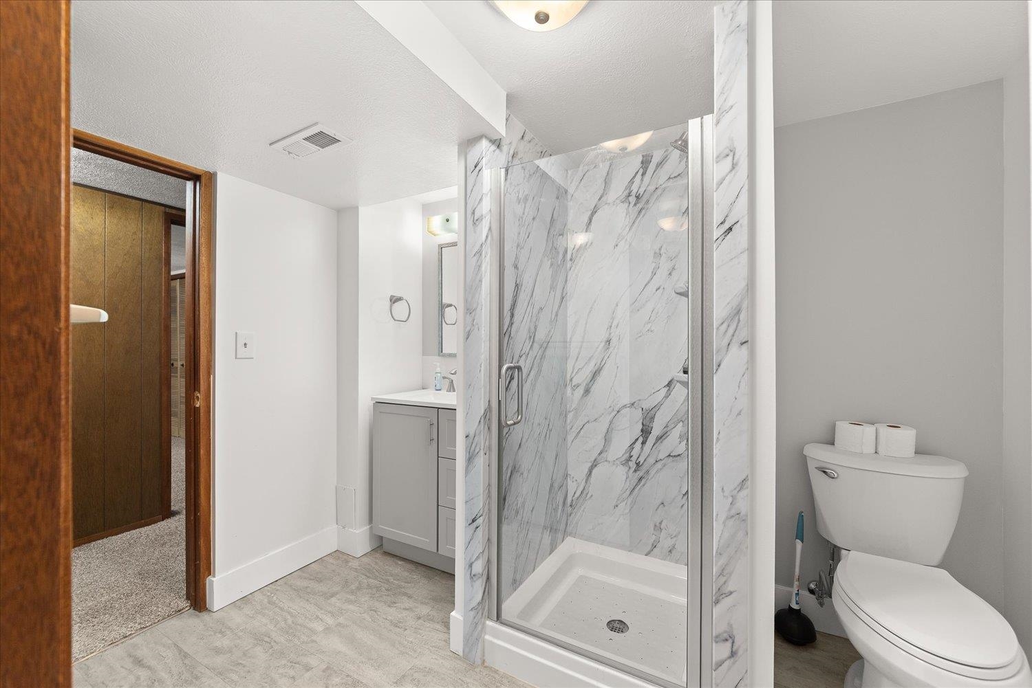 5905 N Astor St - Photo 22