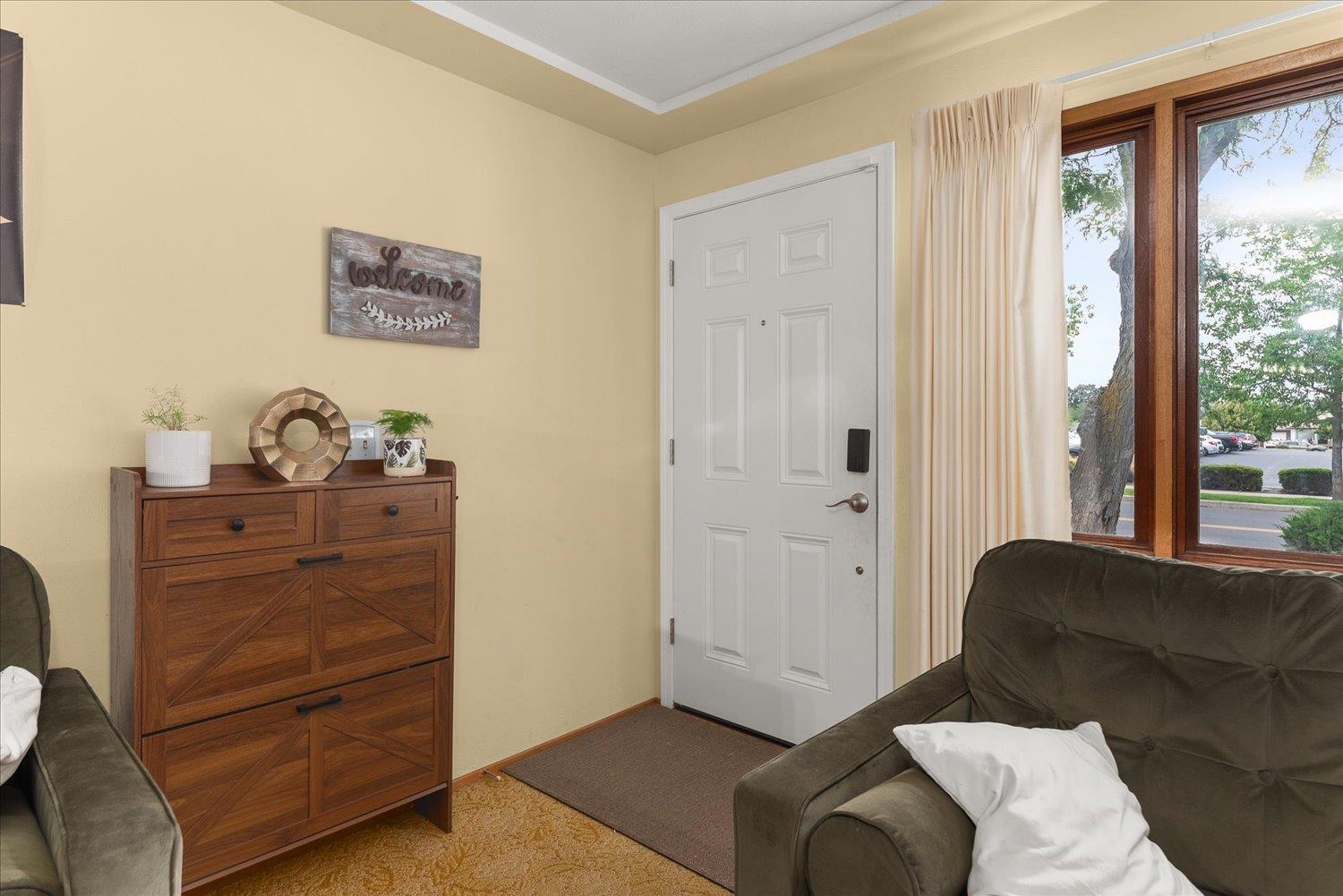 5905 N Astor St - Photo 30