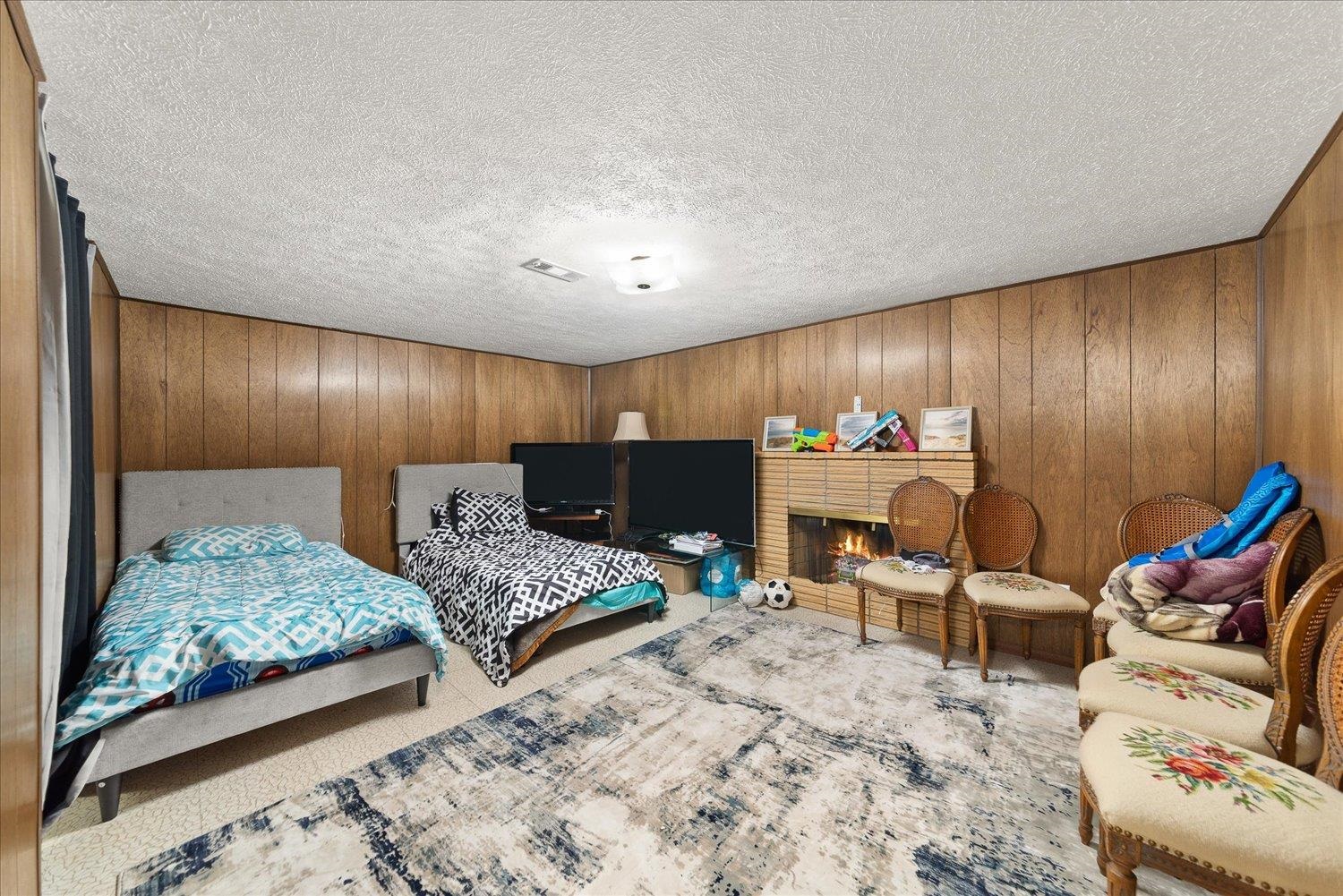 5905 N Astor St - Photo 42
