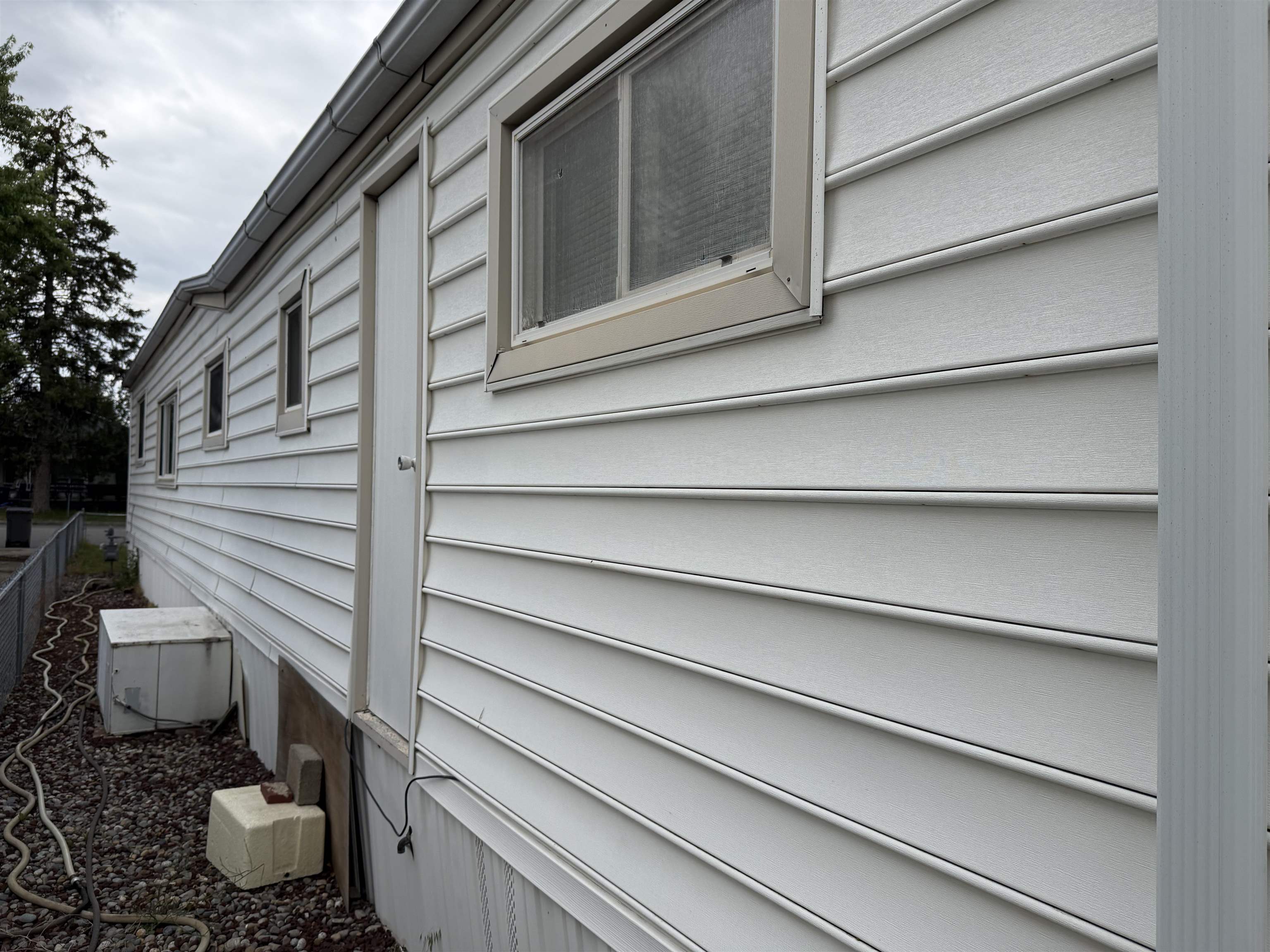 424 N Hodges Rd - Photo 5
