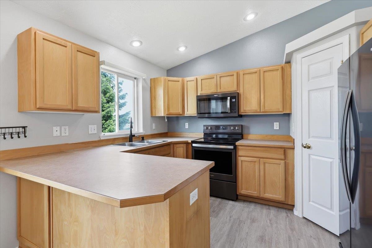 7724 S Blackberry St - Photo 6